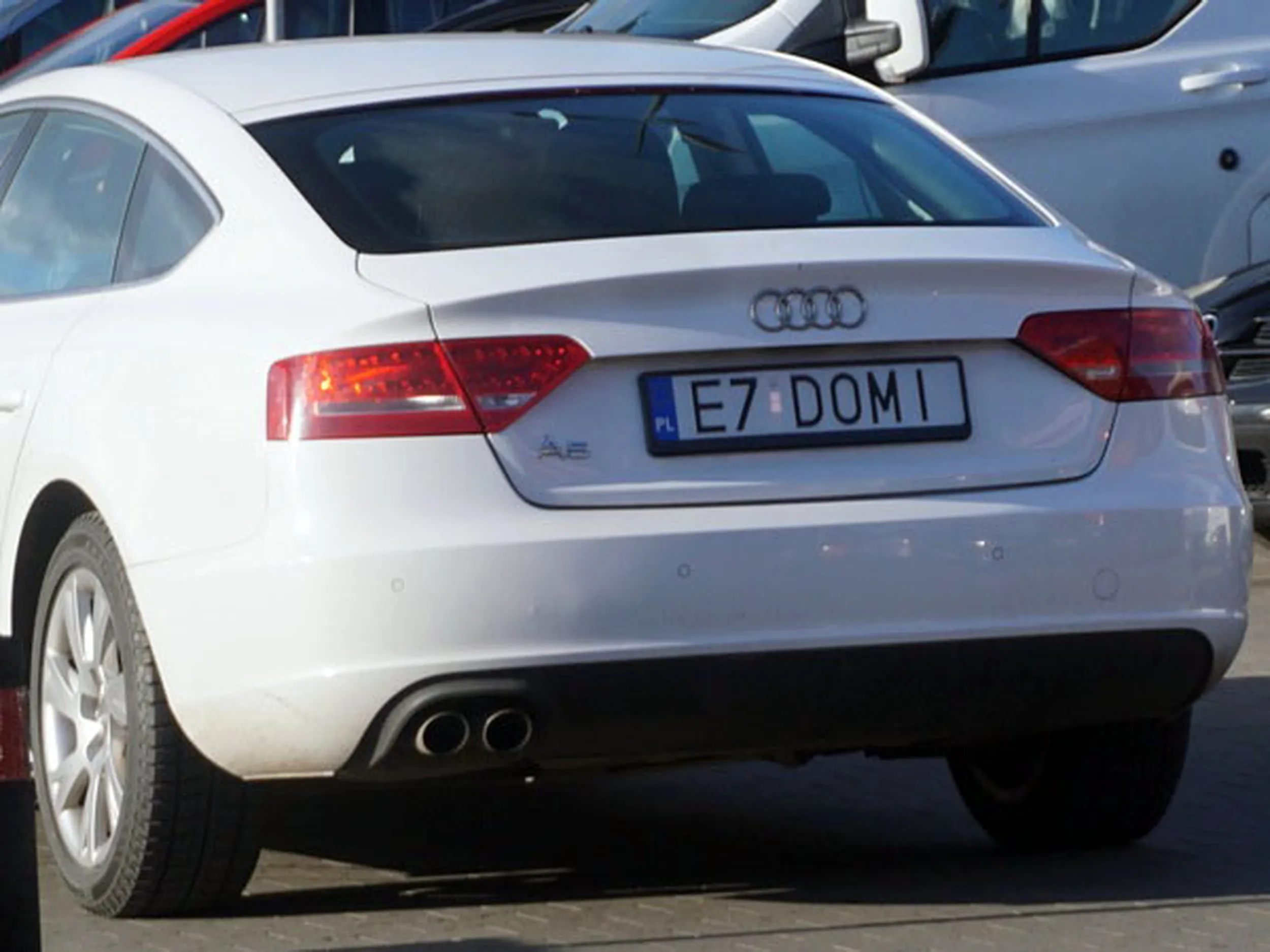 Fajny numer, blacha E7 DOMI