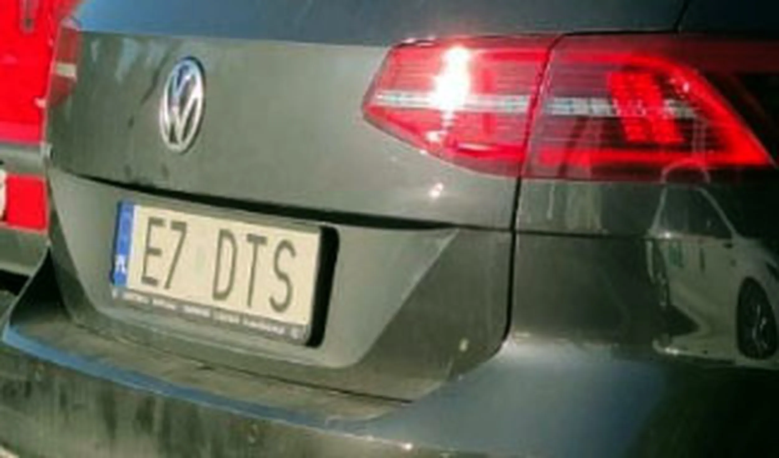 Fajny numer, blacha E7 DTS