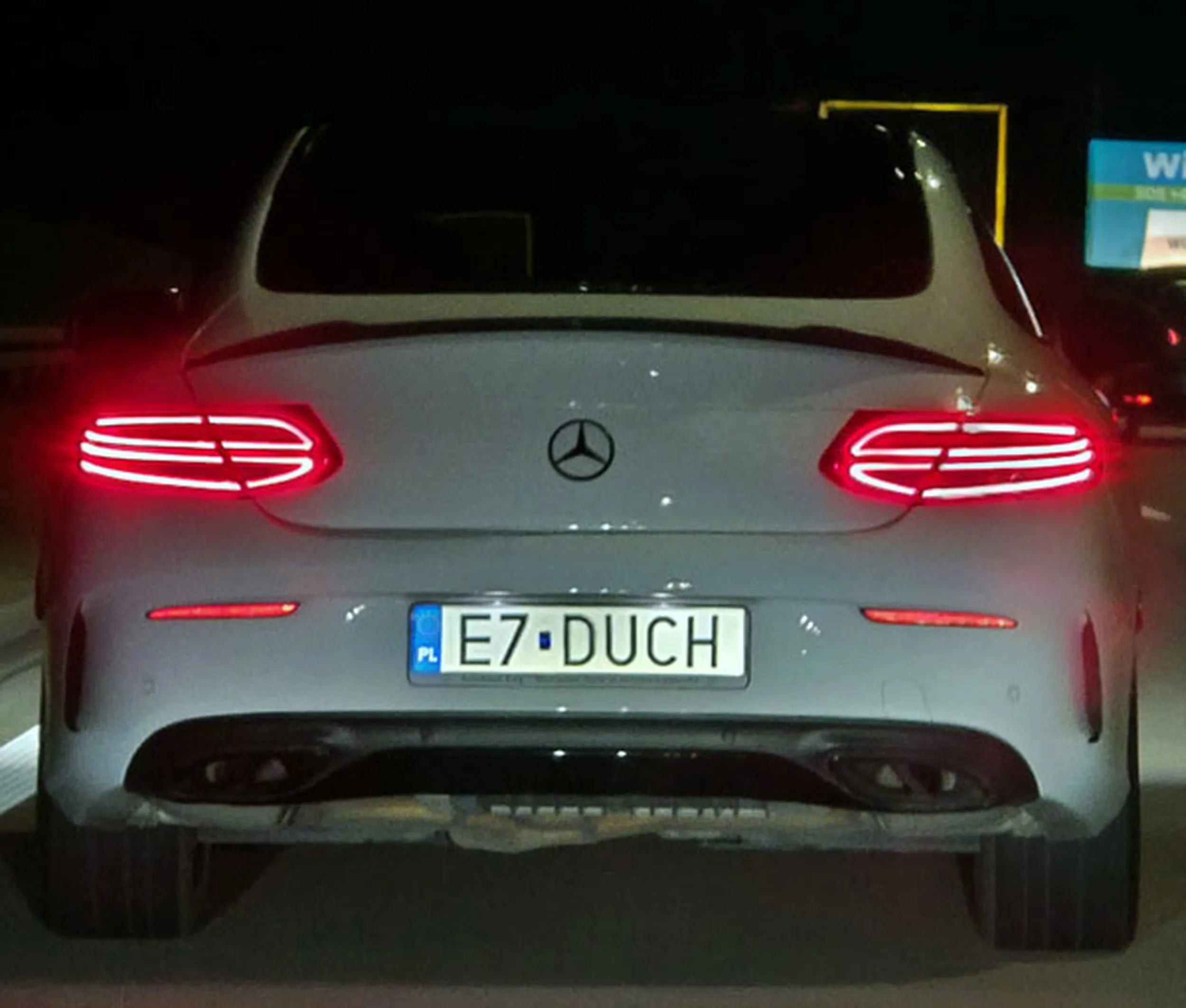 Fajny numer, blacha E7 DUCH