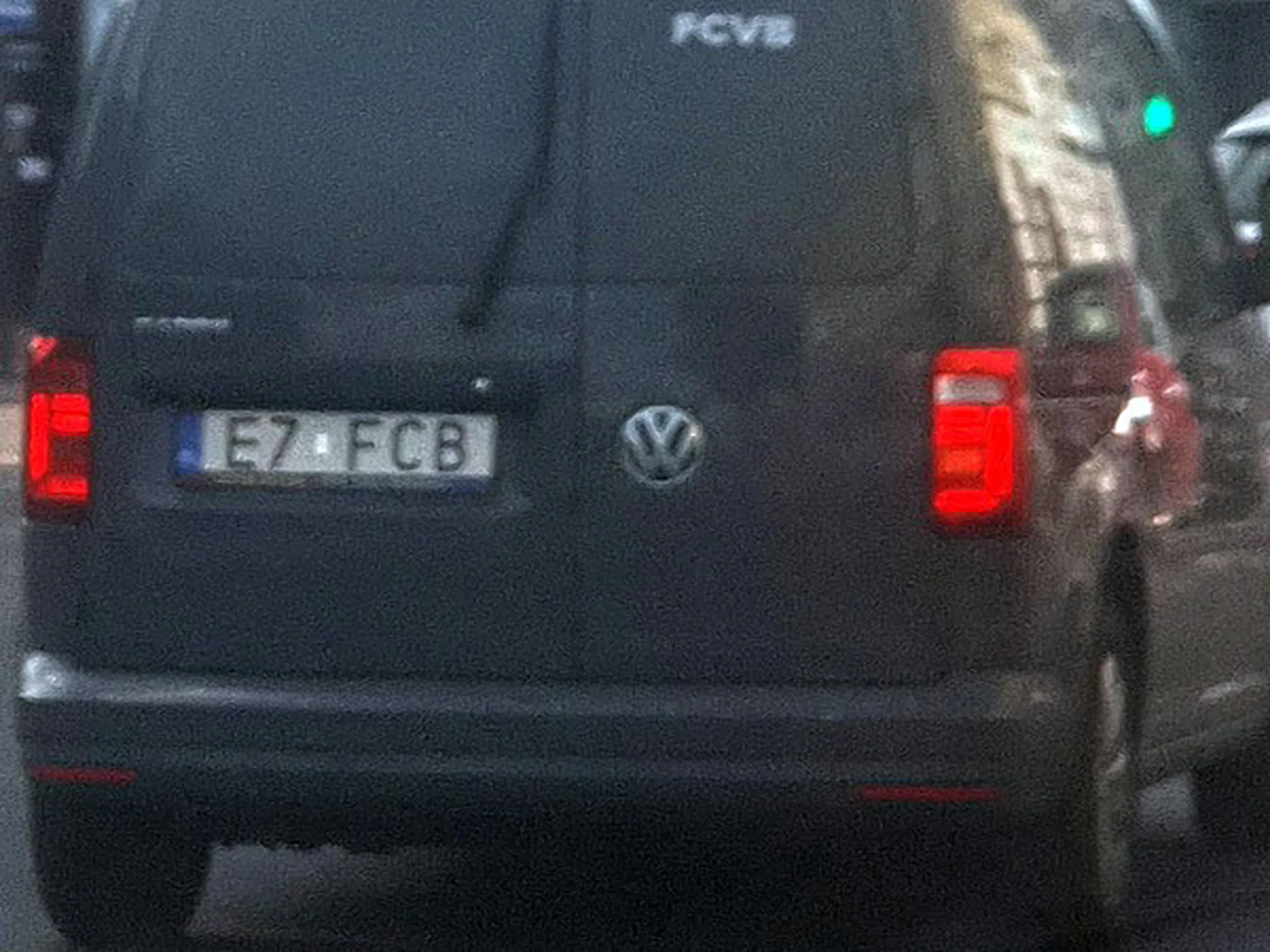 Fajny numer, blacha E7 FCB