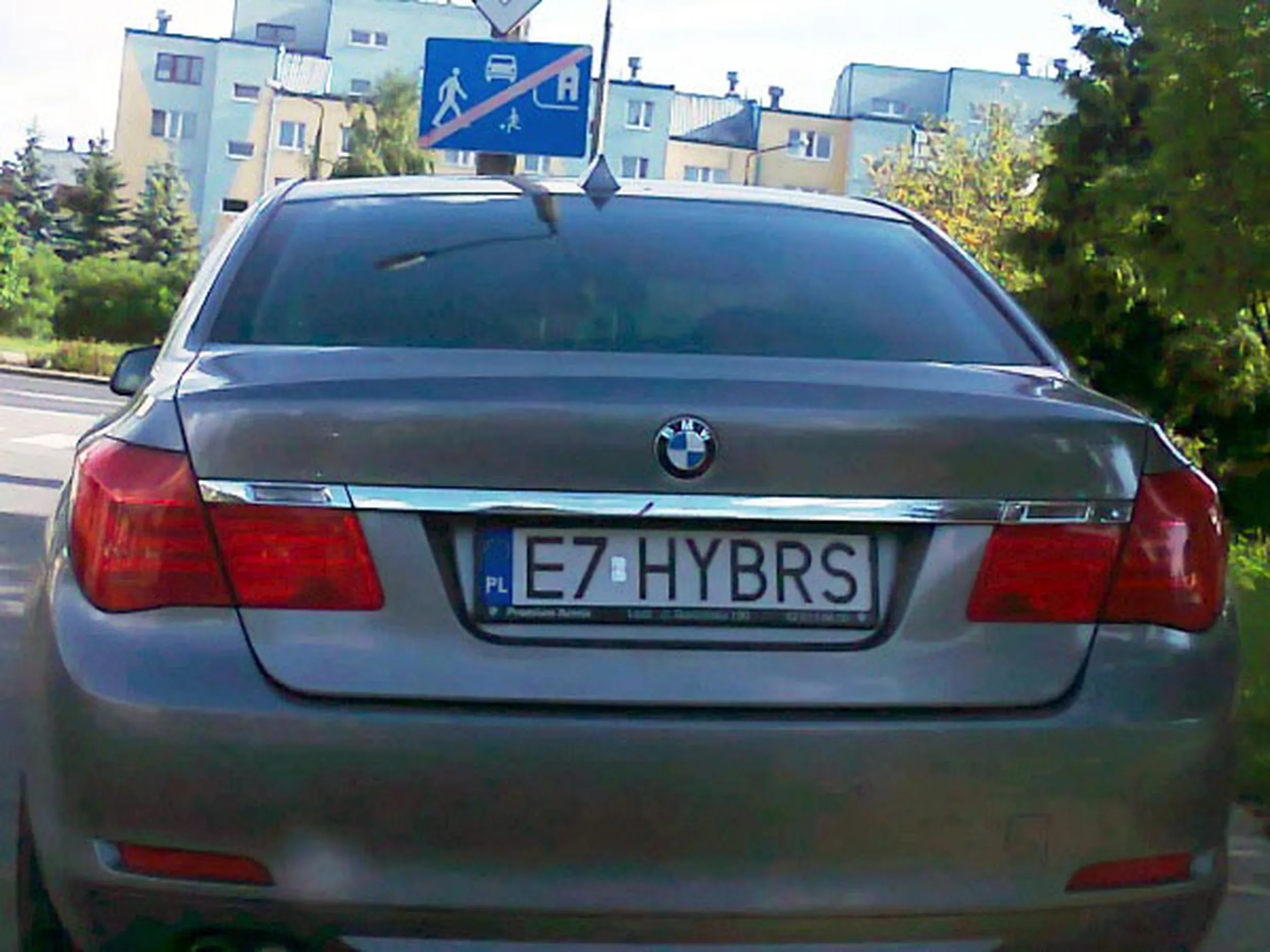 Fajny numer, blacha E7 HYBRS