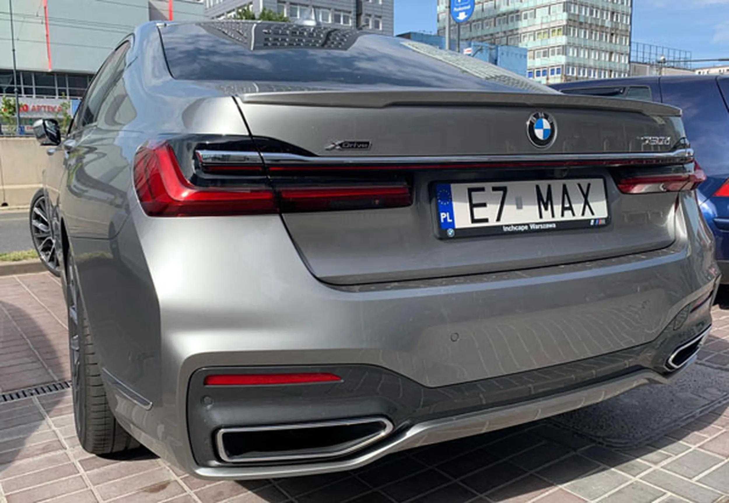 Fajny numer, blacha E7 MAX