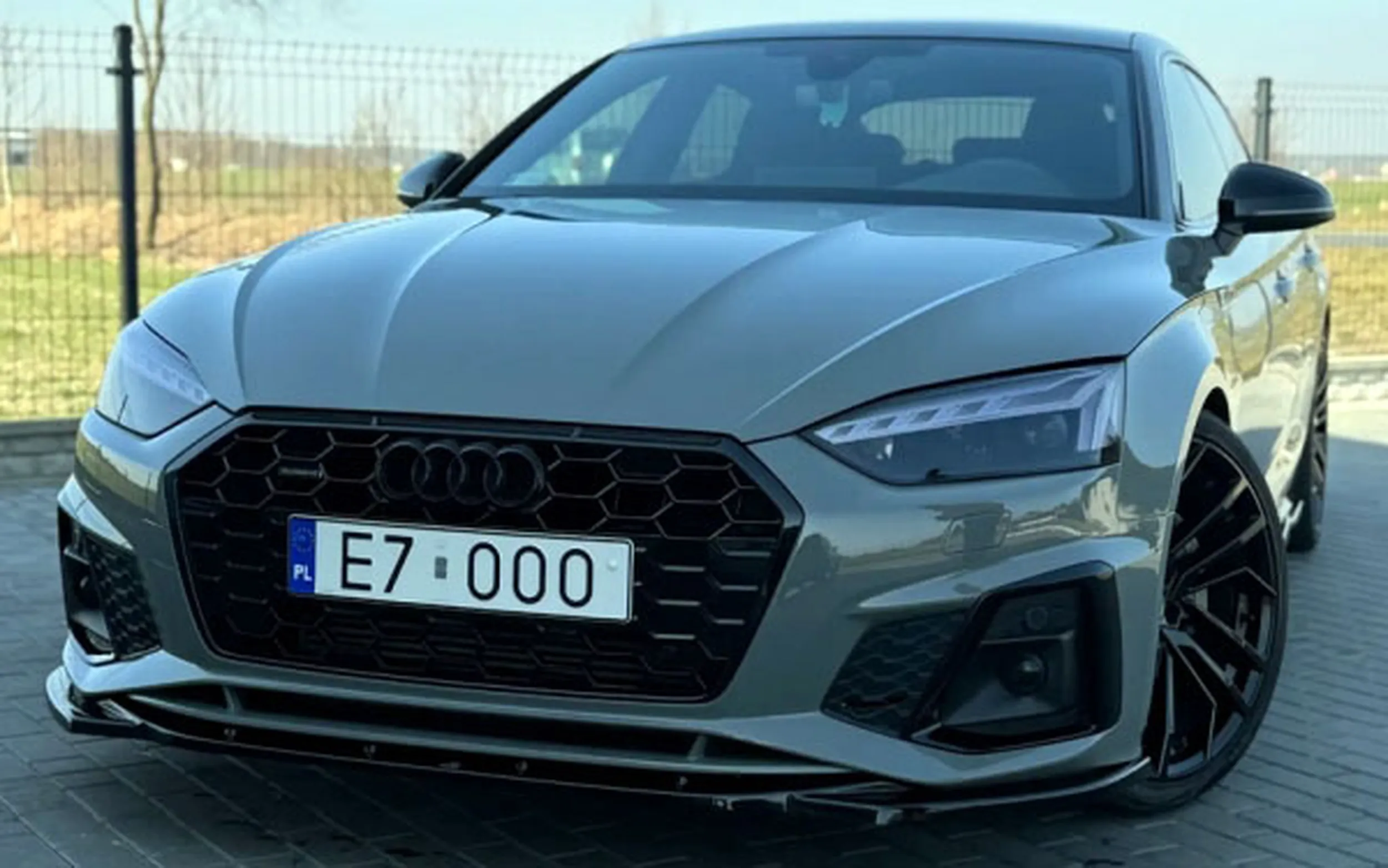 Fajny numer, blacha E7 OOO