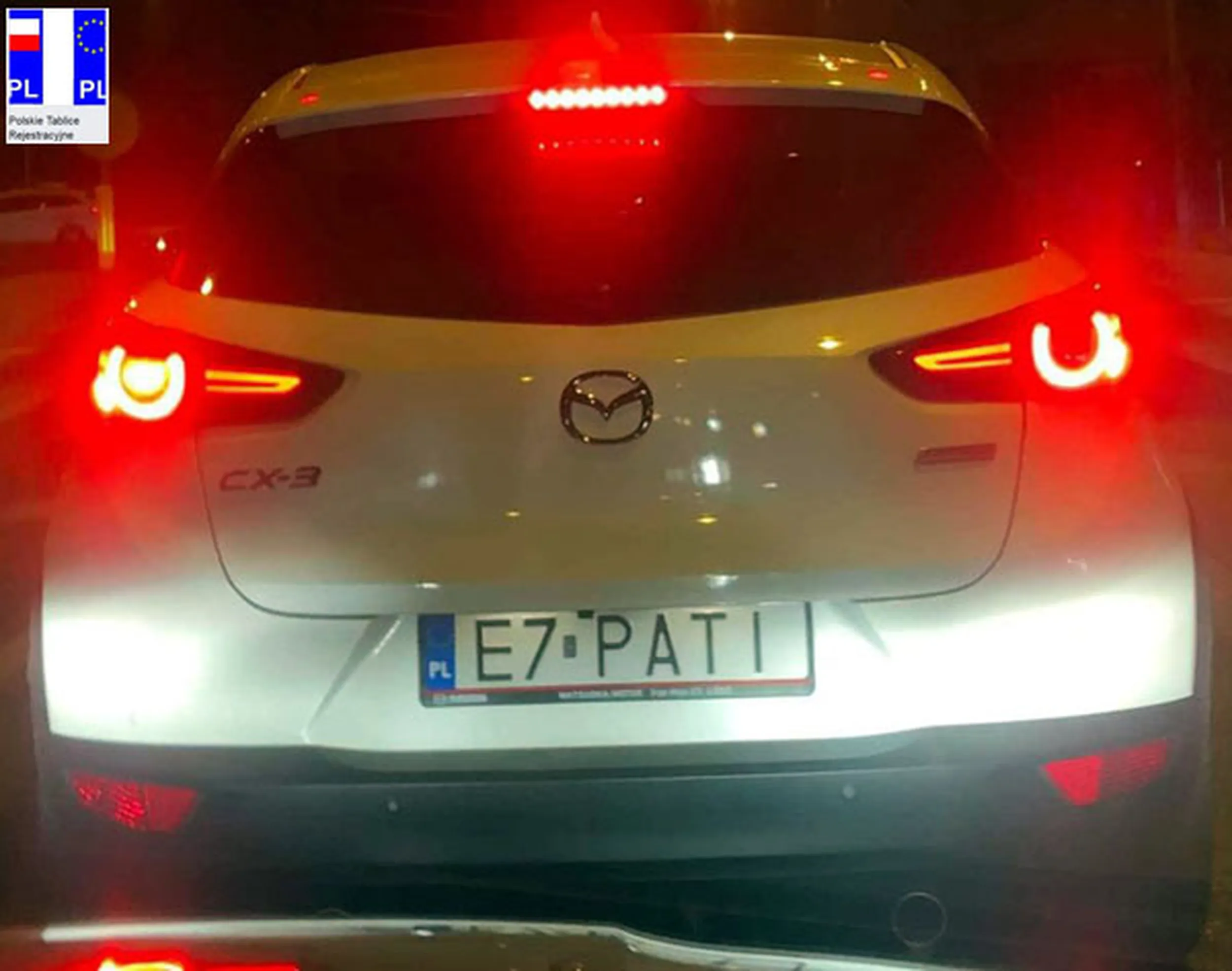 Fajny numer, blacha E7 PATI