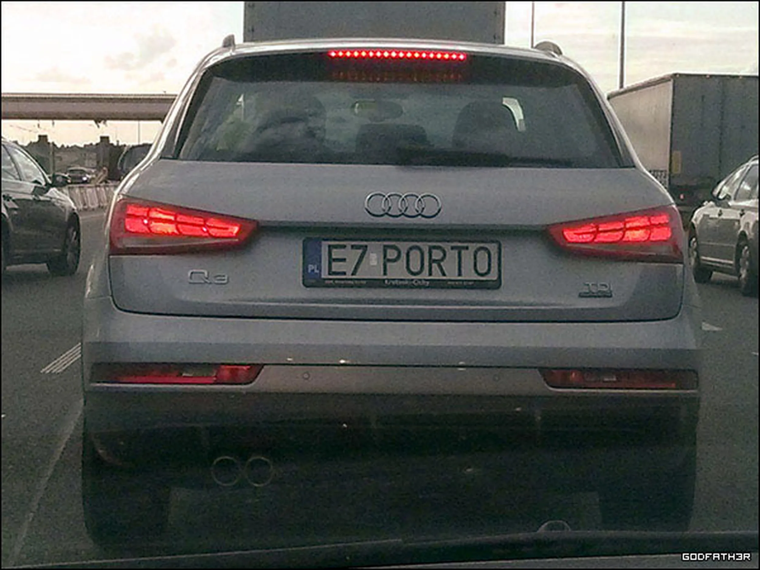 Fajny numer, blacha E7 PORTO