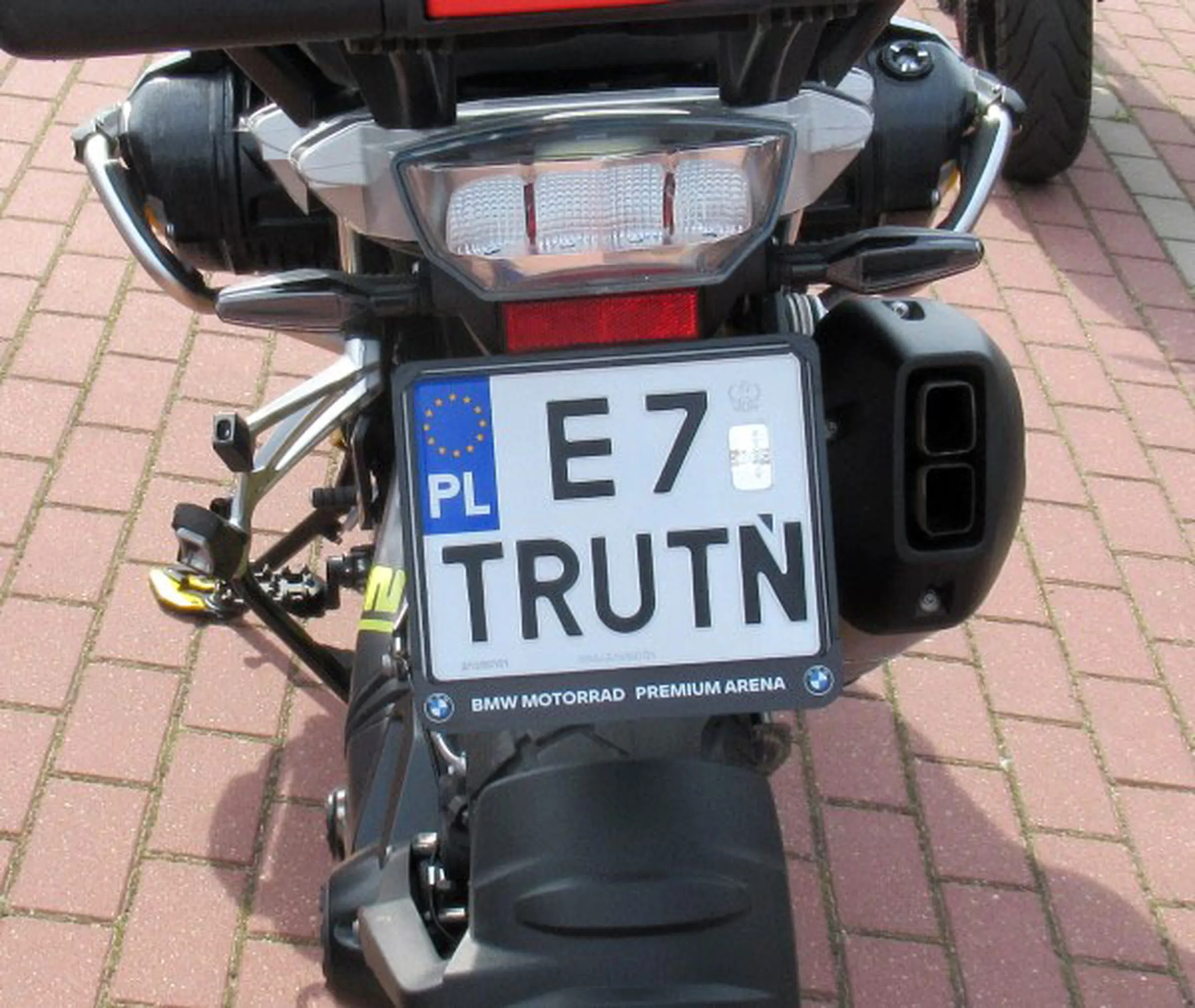 Fajny numer, blacha E7 TRUTN