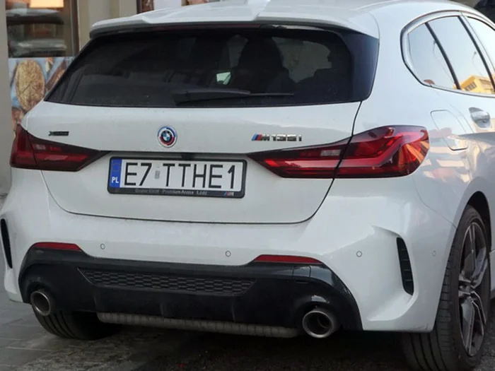 Fajny numer, blacha E7 TTHE1