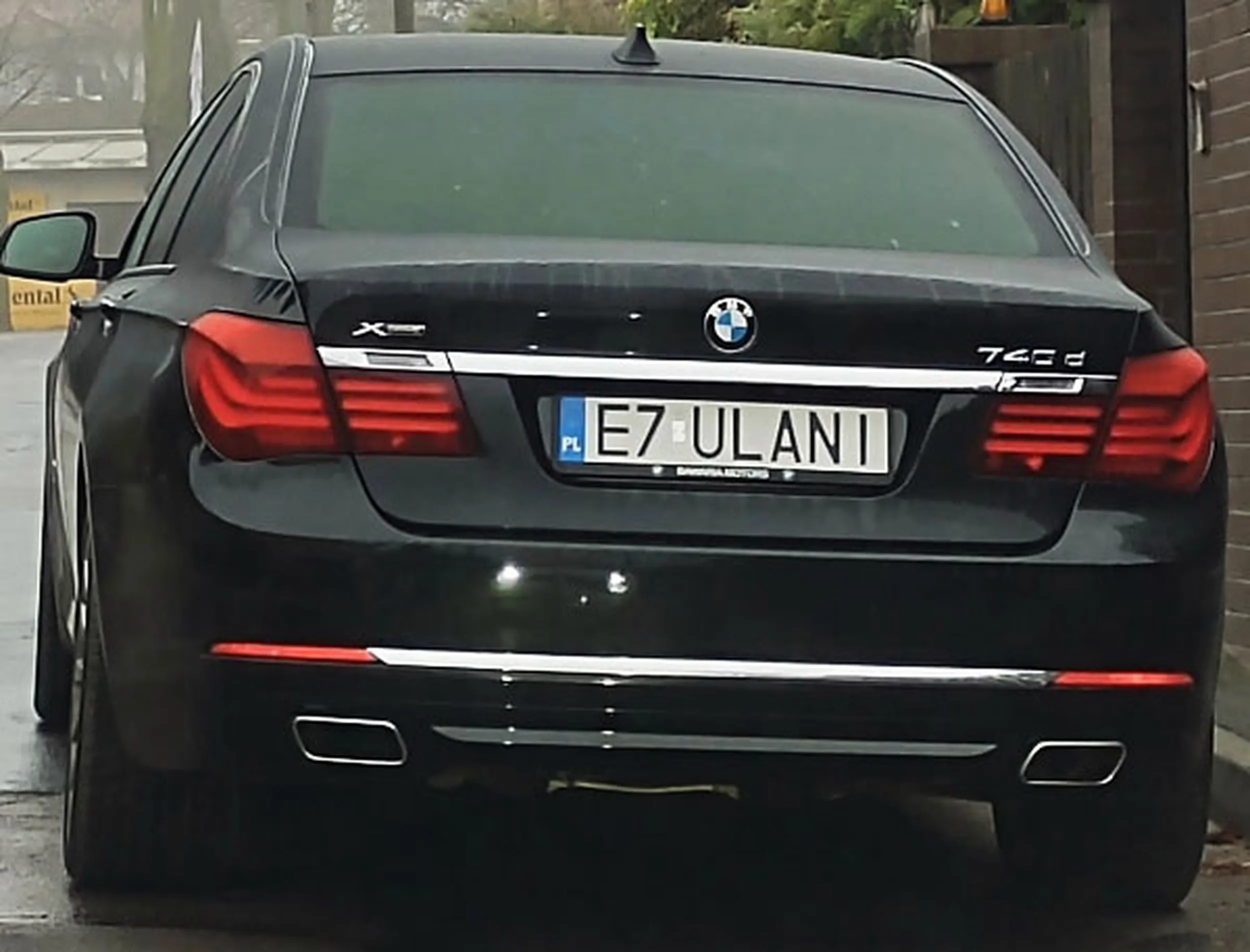 Fajny numer, blacha E7 ULANI