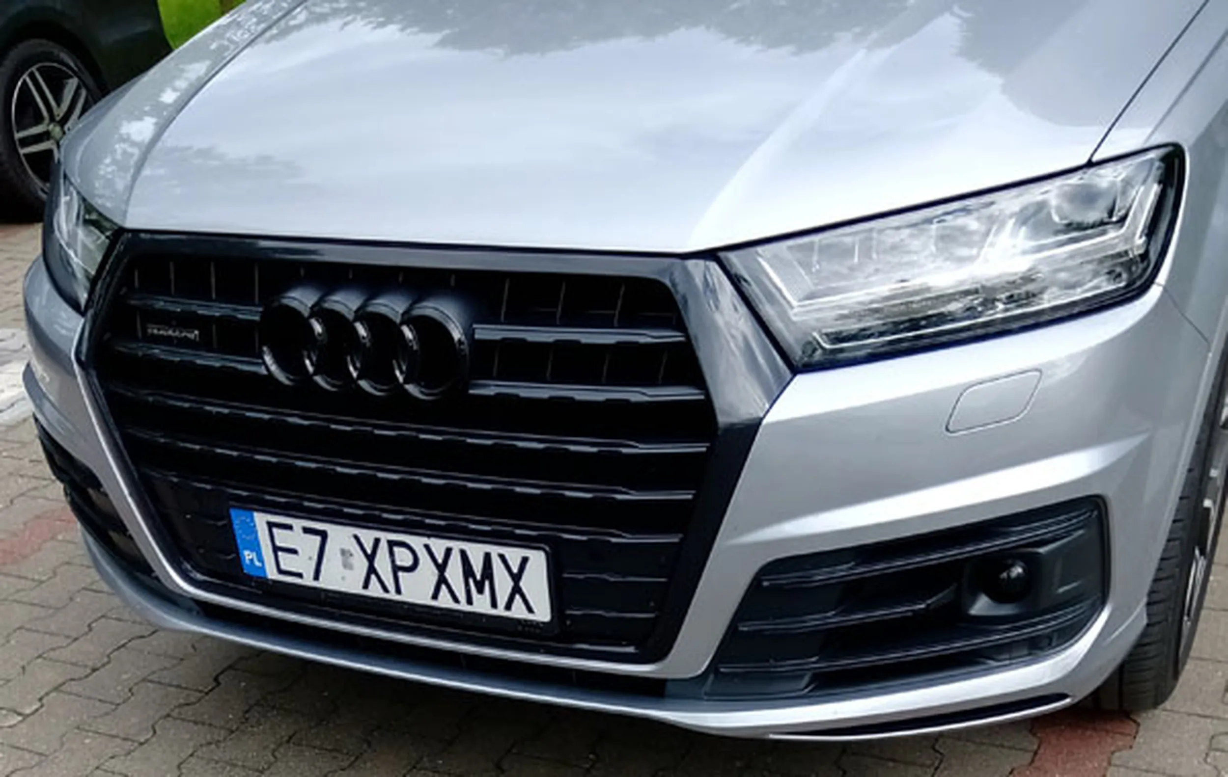 Fajny numer, blacha E7 XPXMX