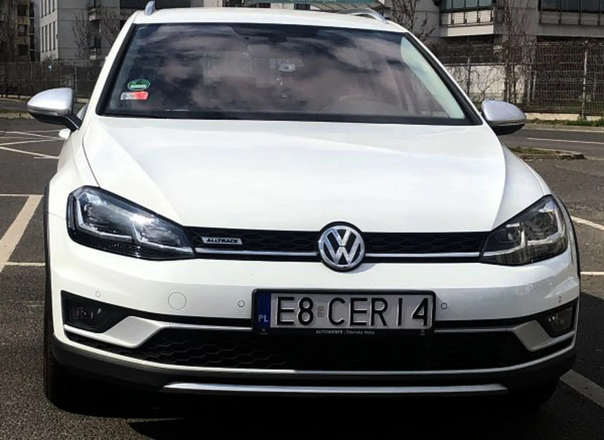 Fajny numer, blacha E8 CERI4