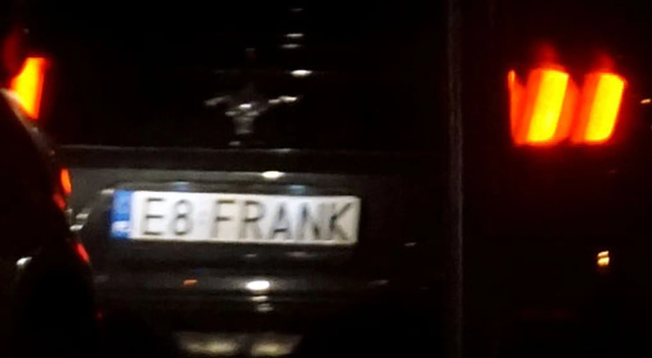 Fajny numer, blacha E8 FRANK