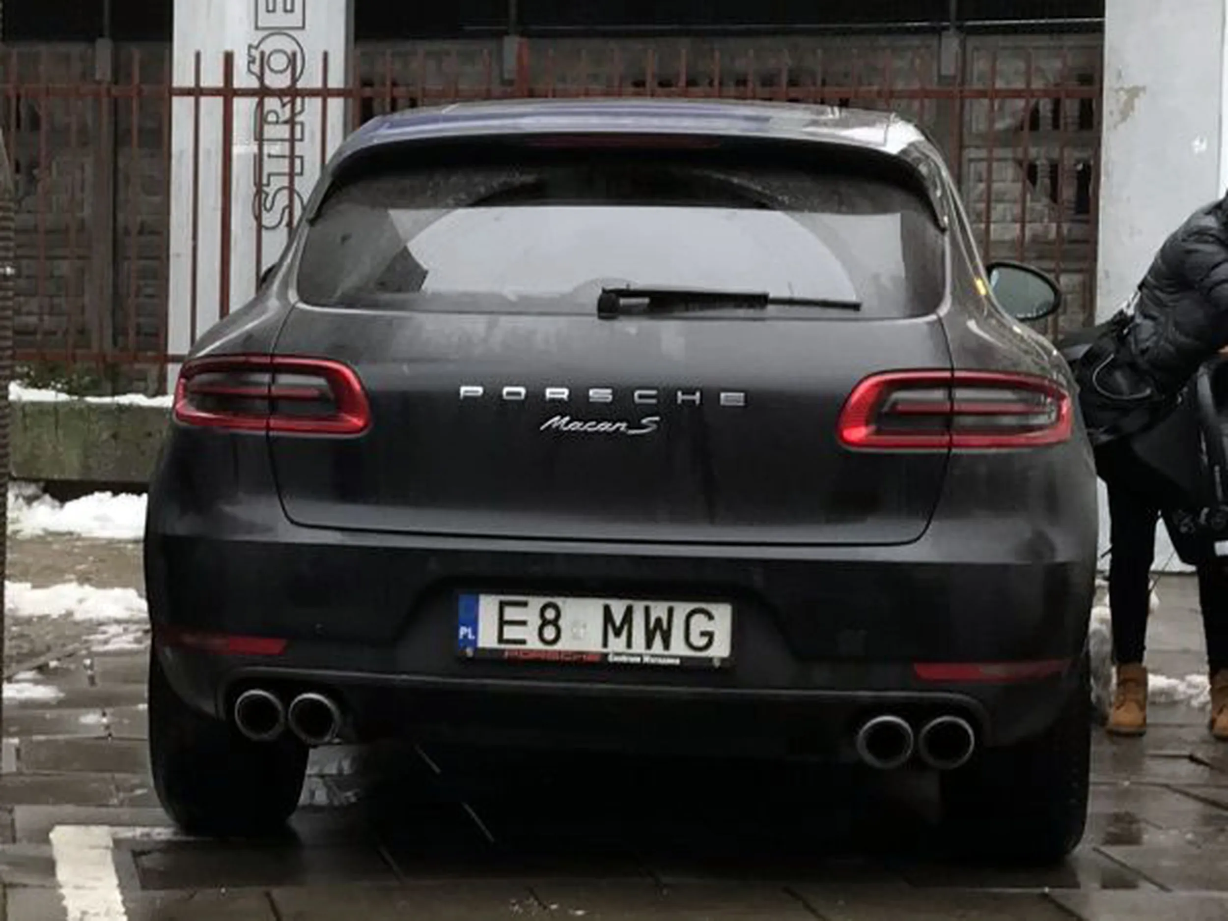 Fajny numer, blacha E8 MWG