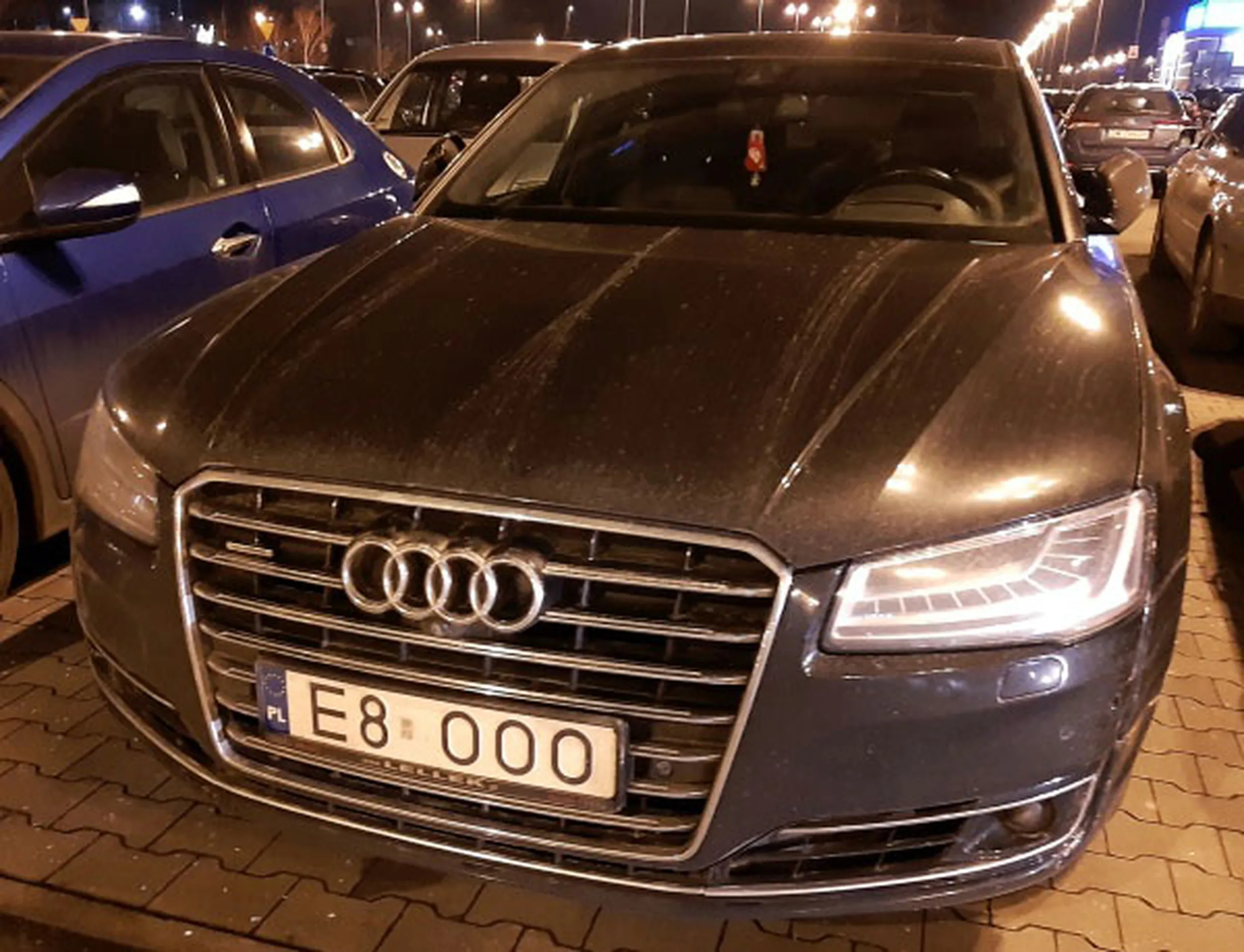 Fajny numer, blacha E8 OOO