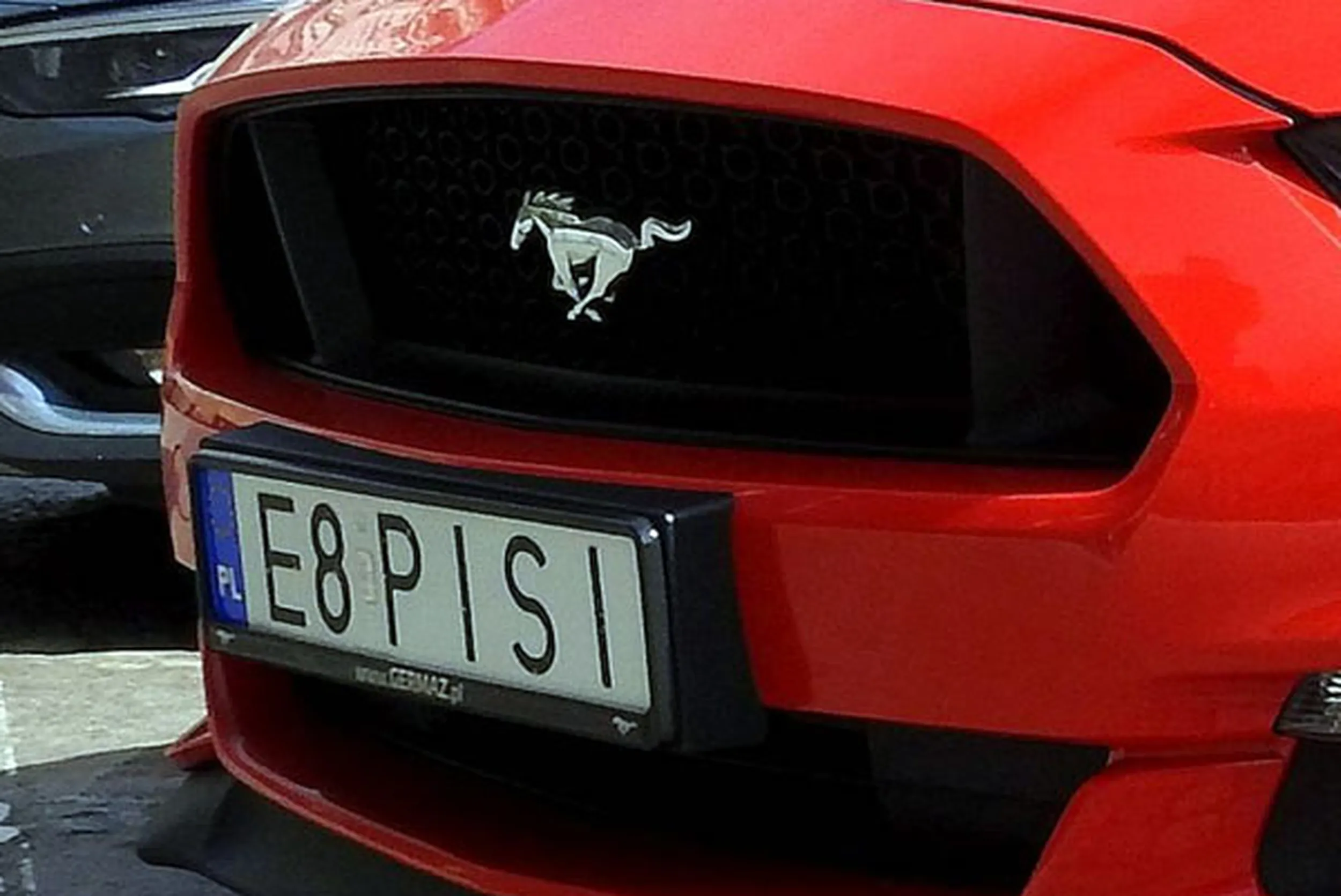 Fajny numer, blacha E8 PISI