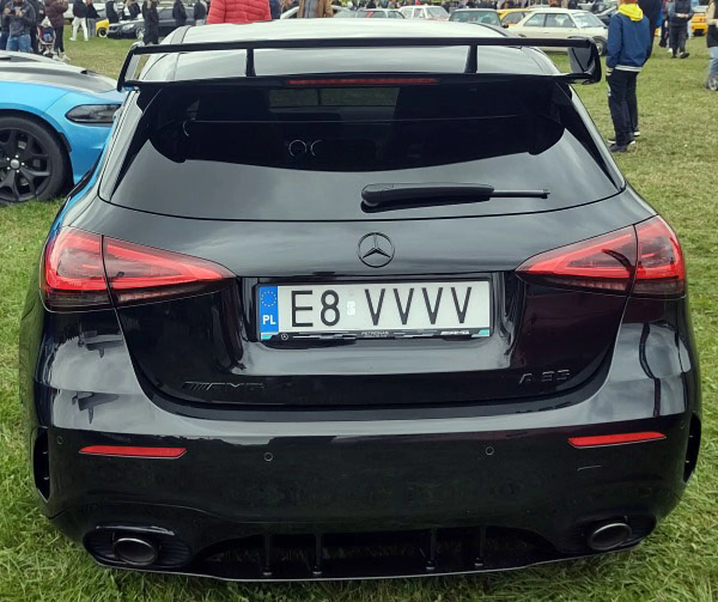 Fajny numer, blacha E8 VVVV