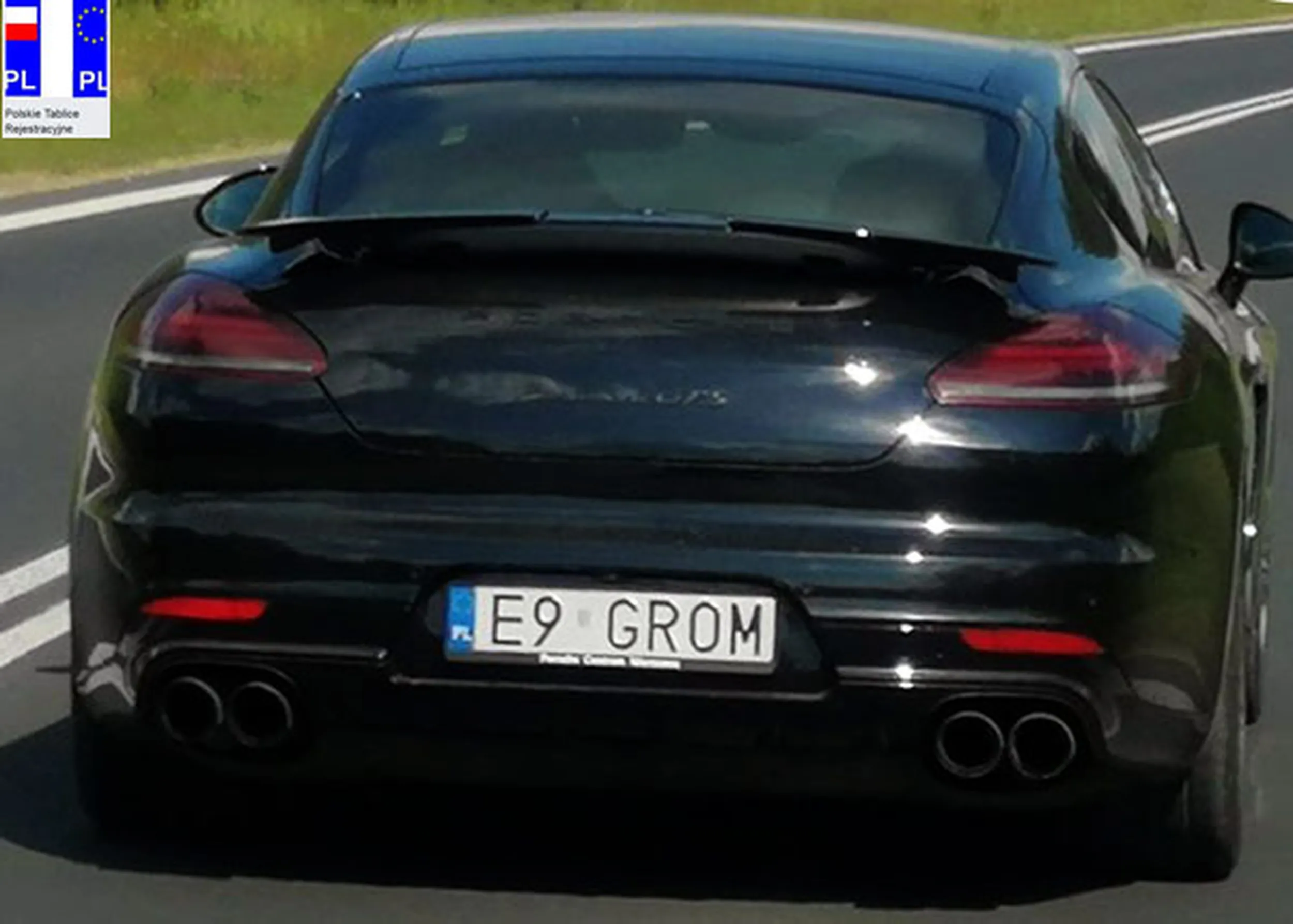 Fajny numer, blacha E9 GROM