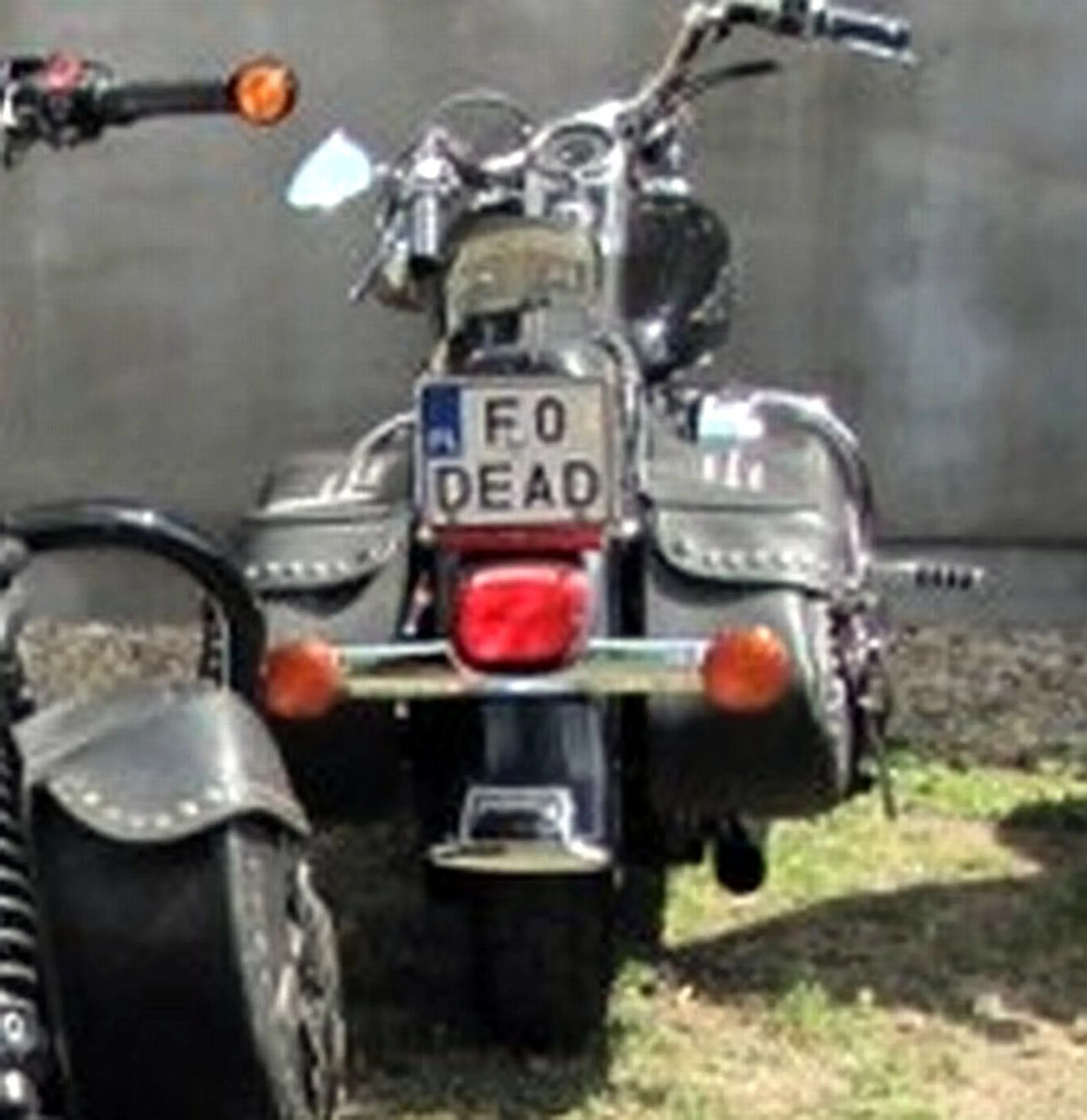 Fajny numer, blacha F0 DEAD