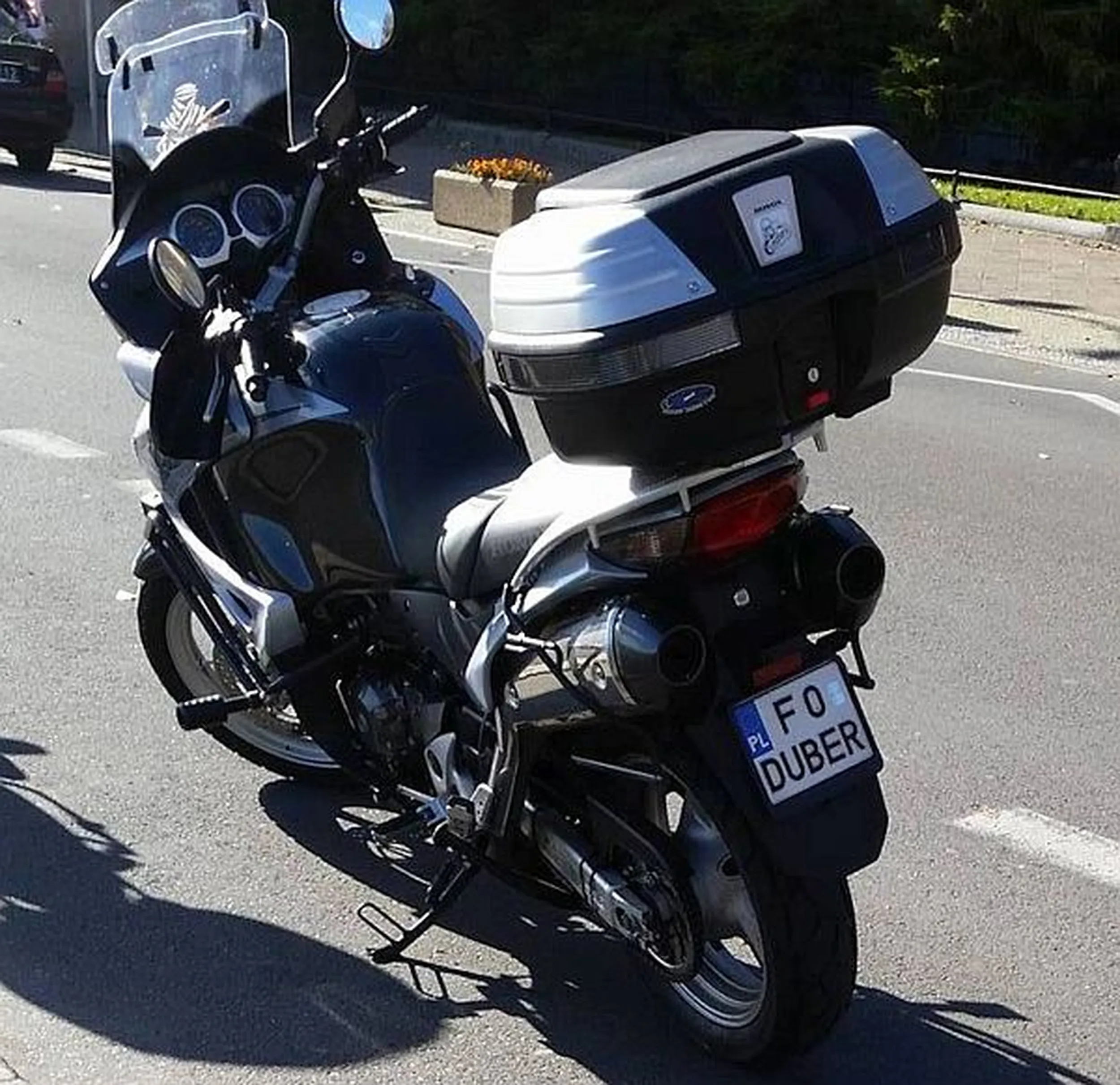 Fajny numer, blacha F0 DUBER