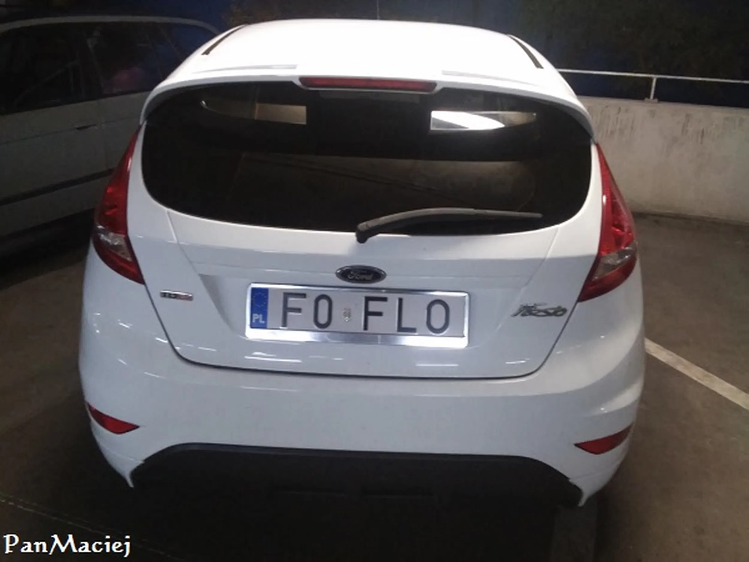 Fajny numer, blacha F0 FLO