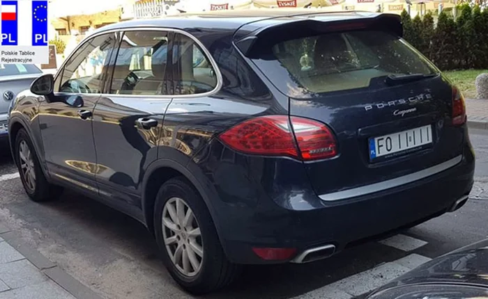 Fajny numer, blacha F0 IIIII