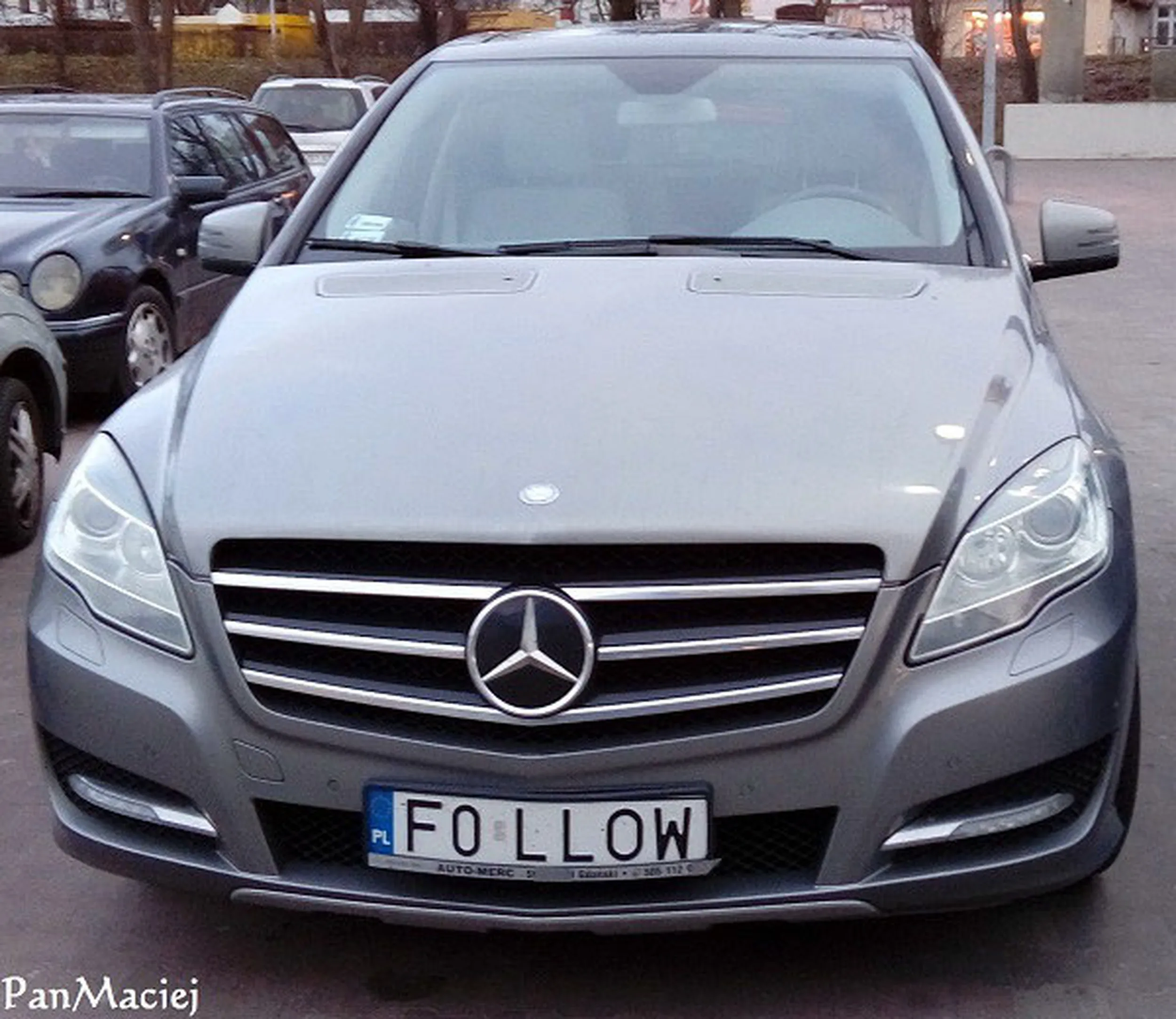 Fajny numer, blacha F0 LLOW