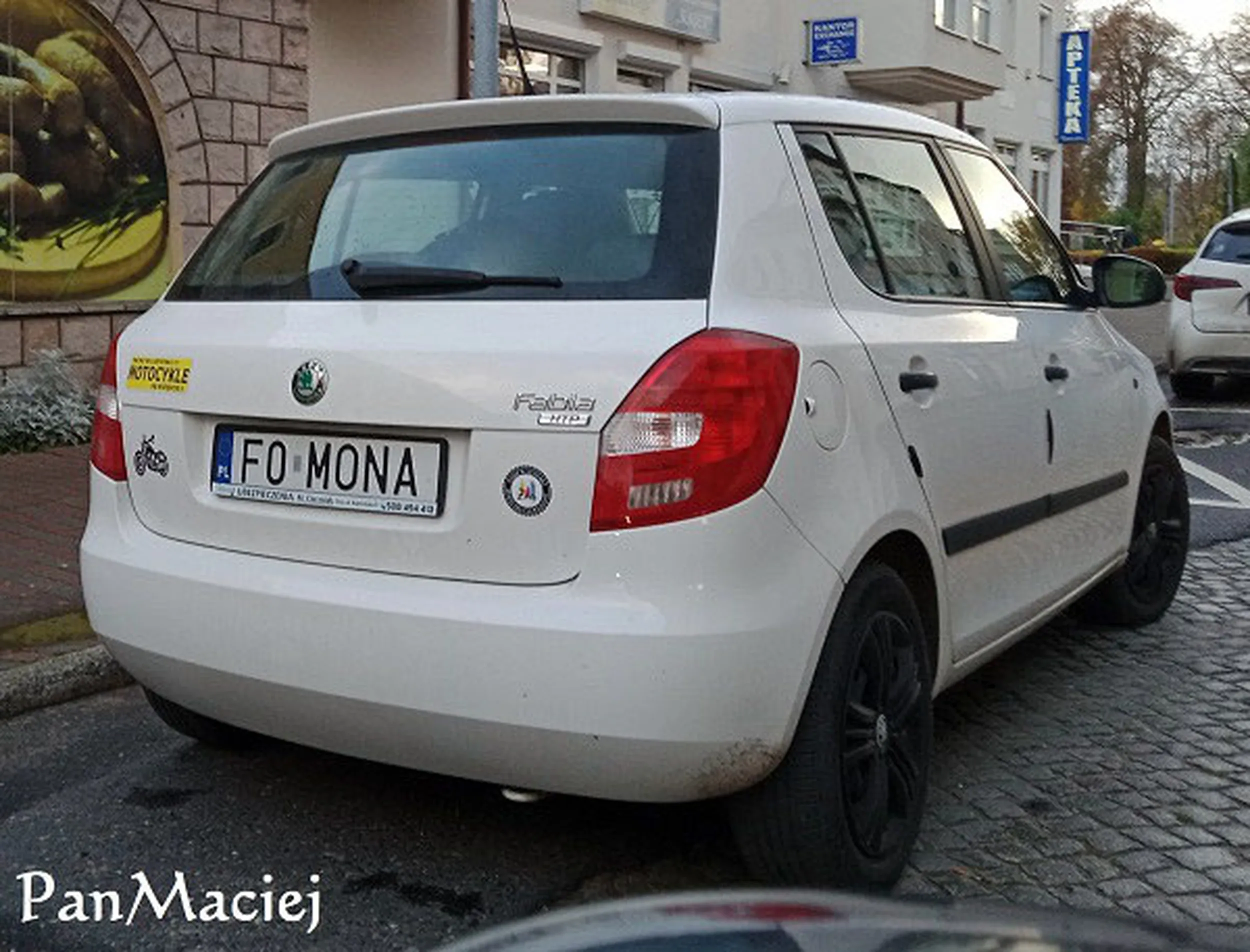 Fajny numer, blacha F0 MONA