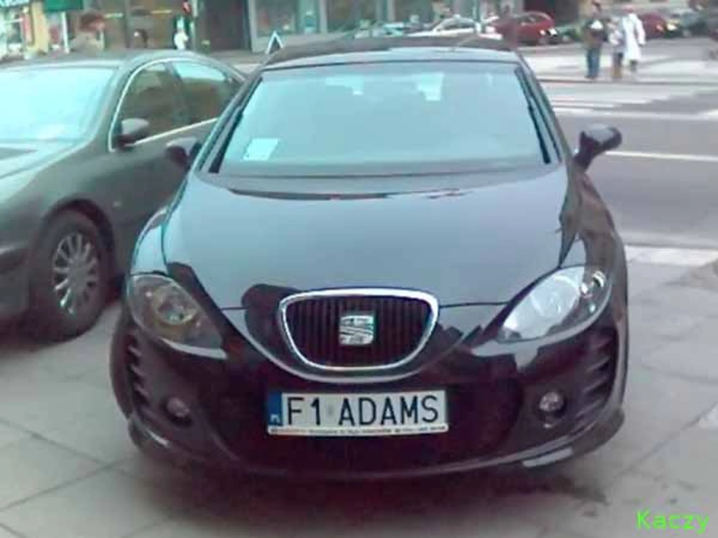 Fajny numer, blacha F1 ADAMS