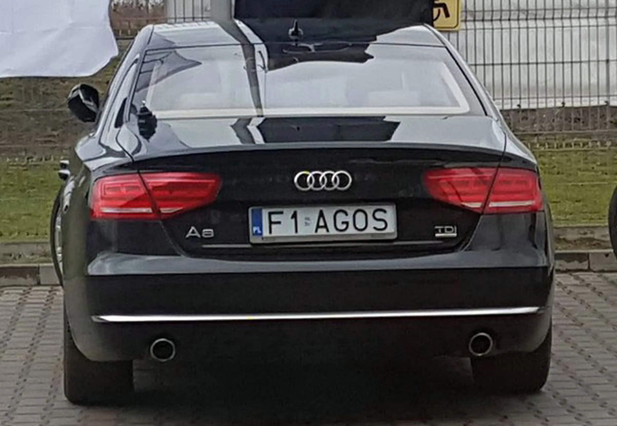 Fajny numer, blacha F1 AGOS