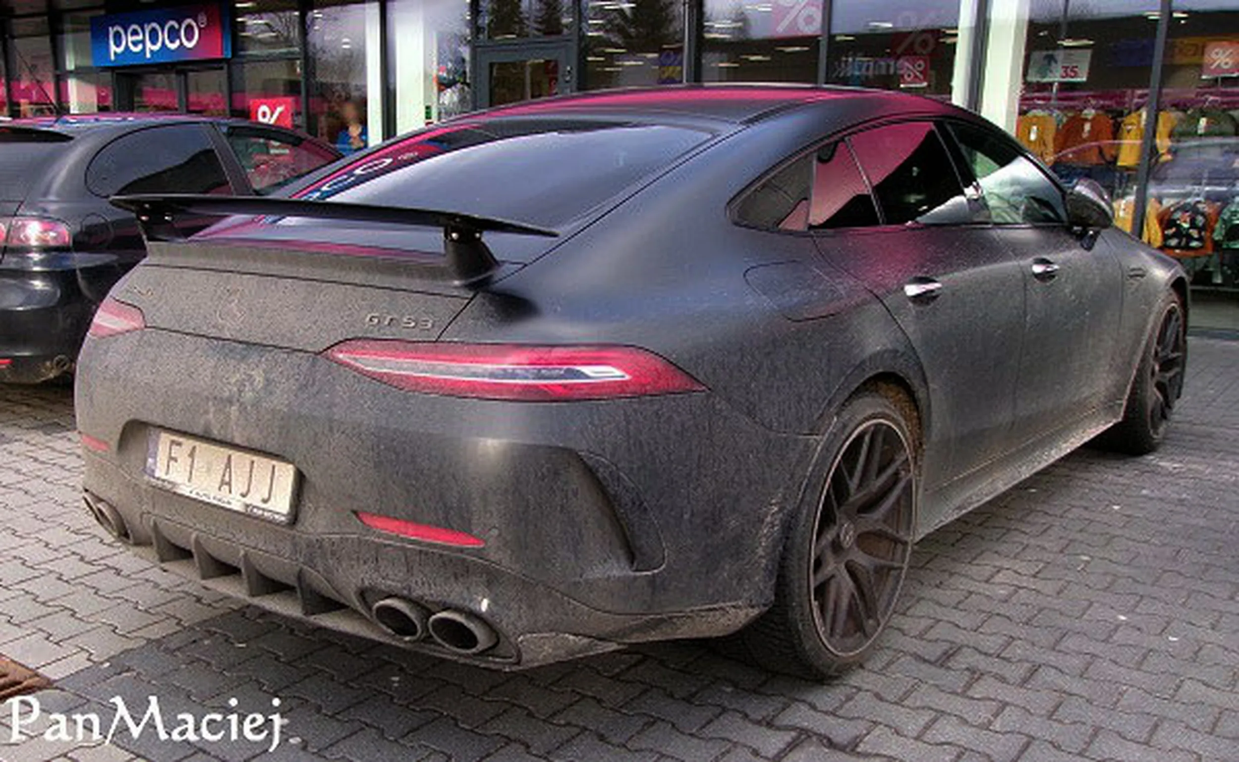 Fajny numer, blacha F1 AJJ