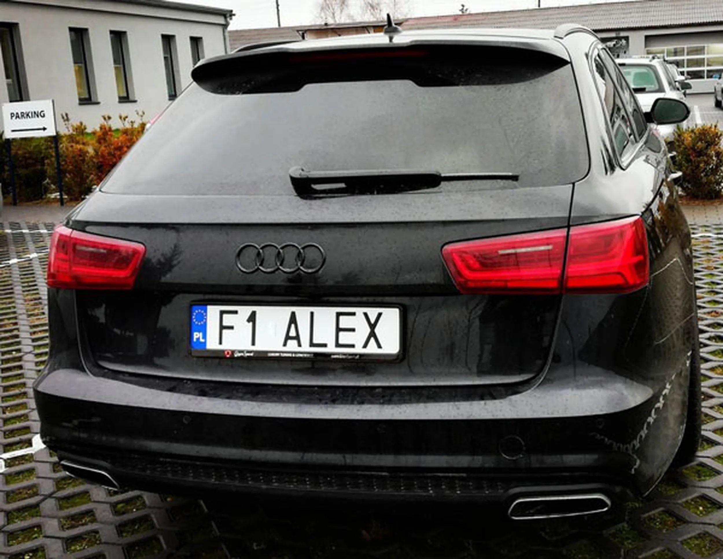 Fajny numer, blacha F1 ALEX