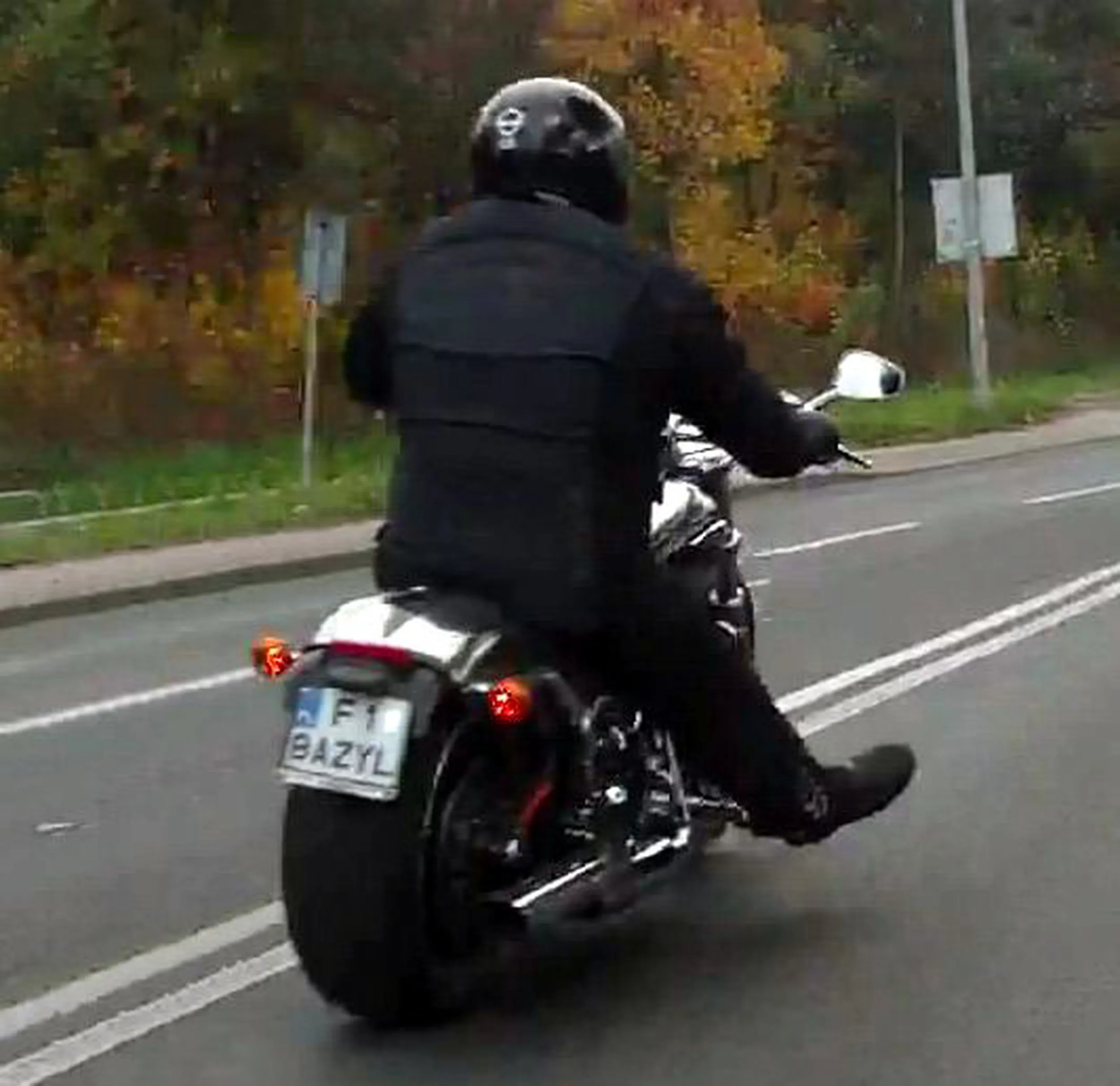 Fajny numer, blacha F1 BAZYL