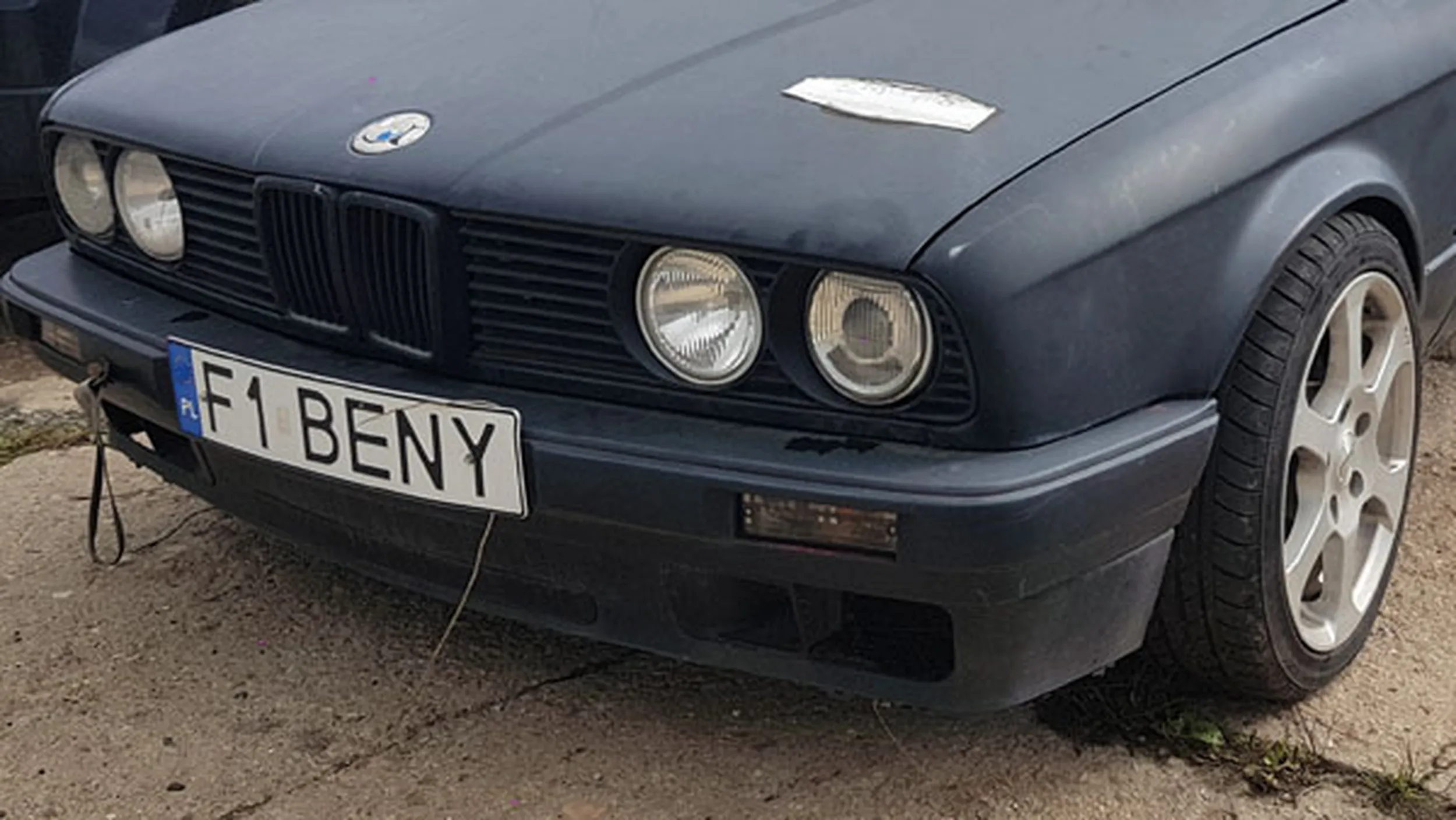 Fajny numer, blacha F1 BENY