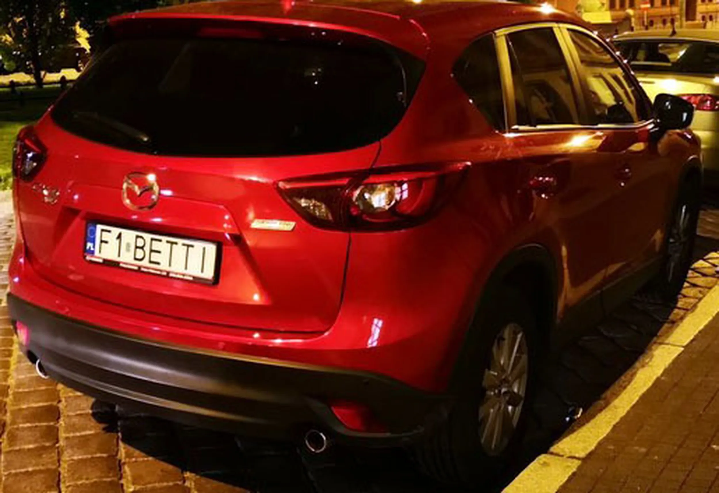 Fajny numer, blacha F1 BETTI