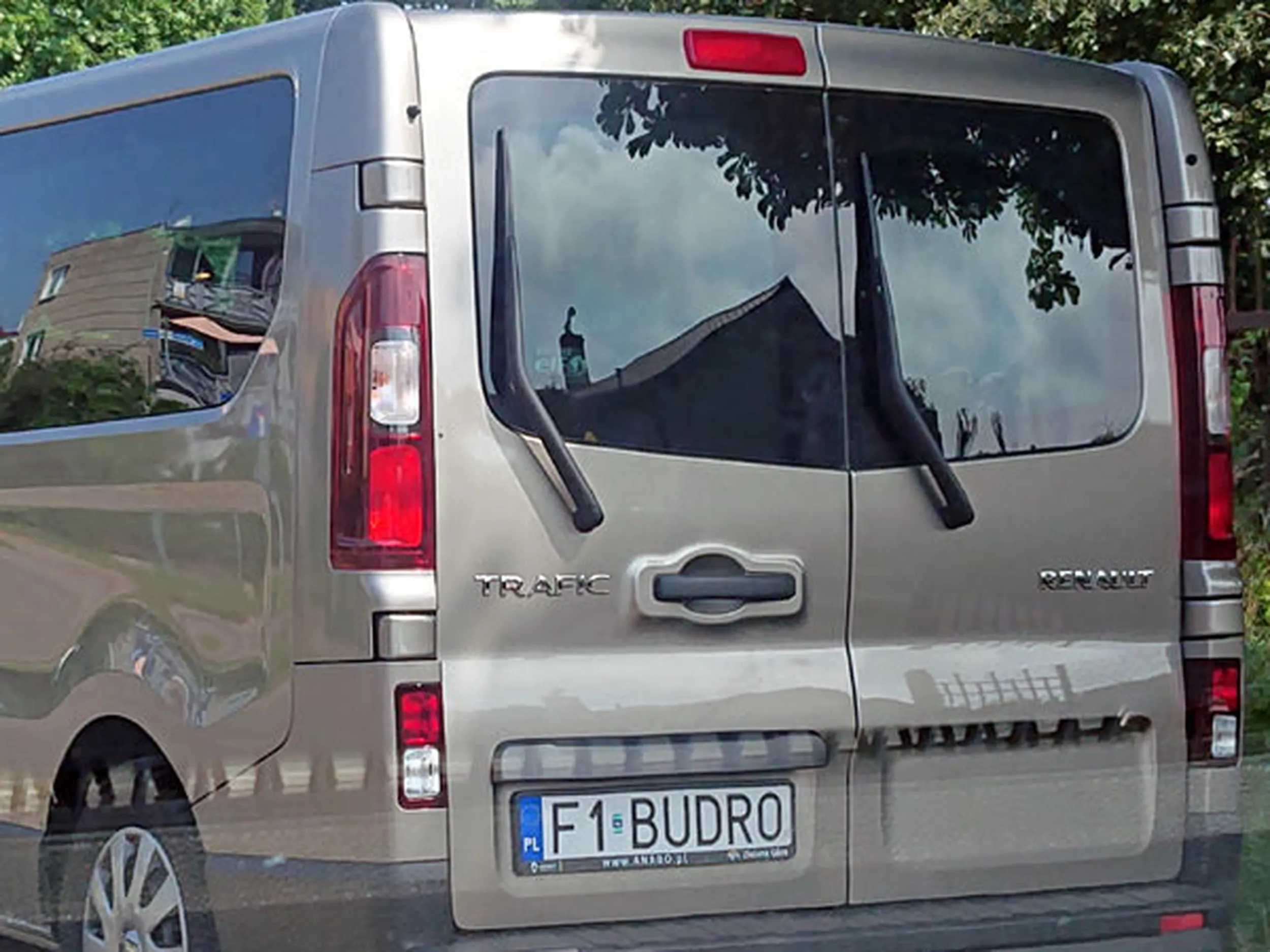 Fajny numer, blacha F1 BUDRO