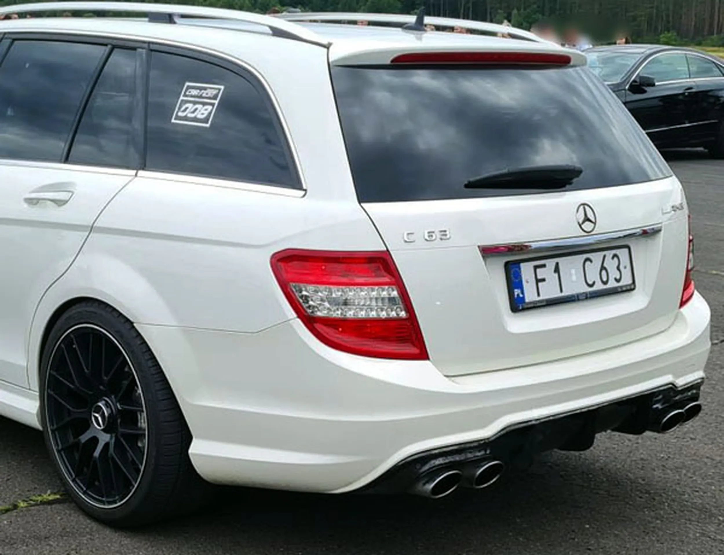 Fajny numer, blacha F1 C63