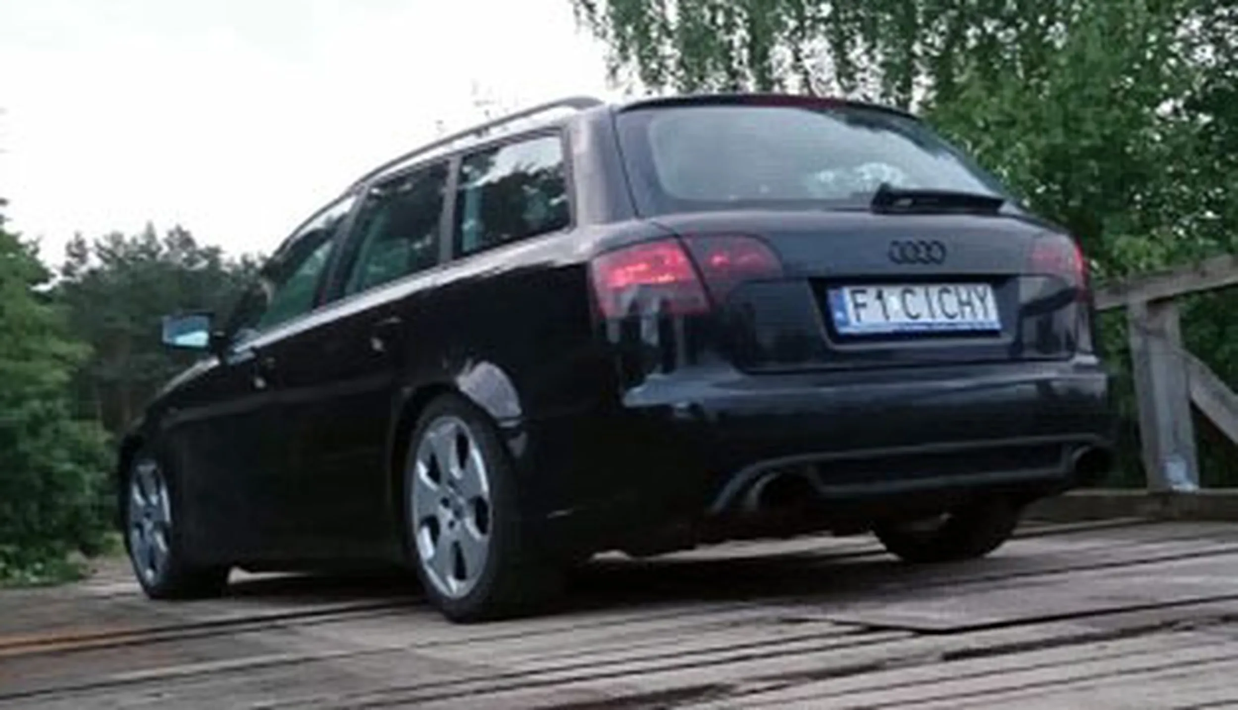 Fajny numer, blacha F1 CICHY