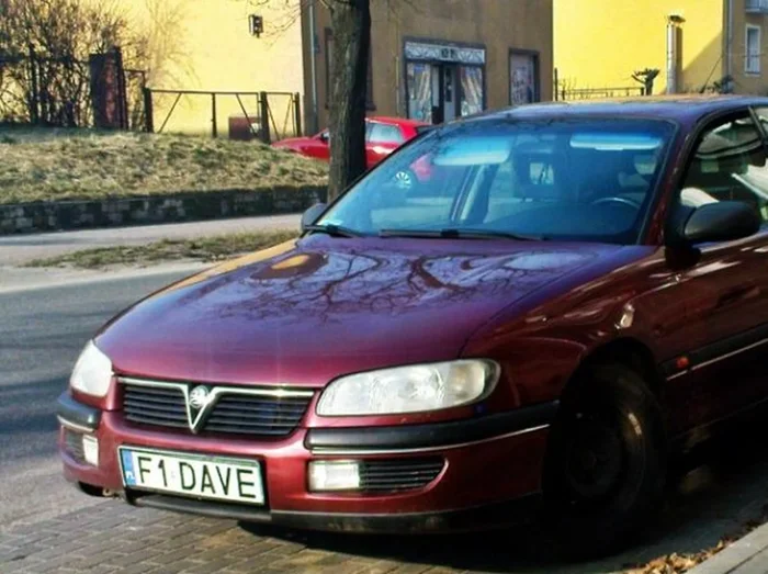 Fajny numer, blacha F1 DAVE