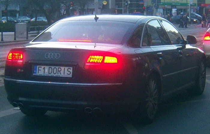 Fajny numer, blacha F1 DORIS