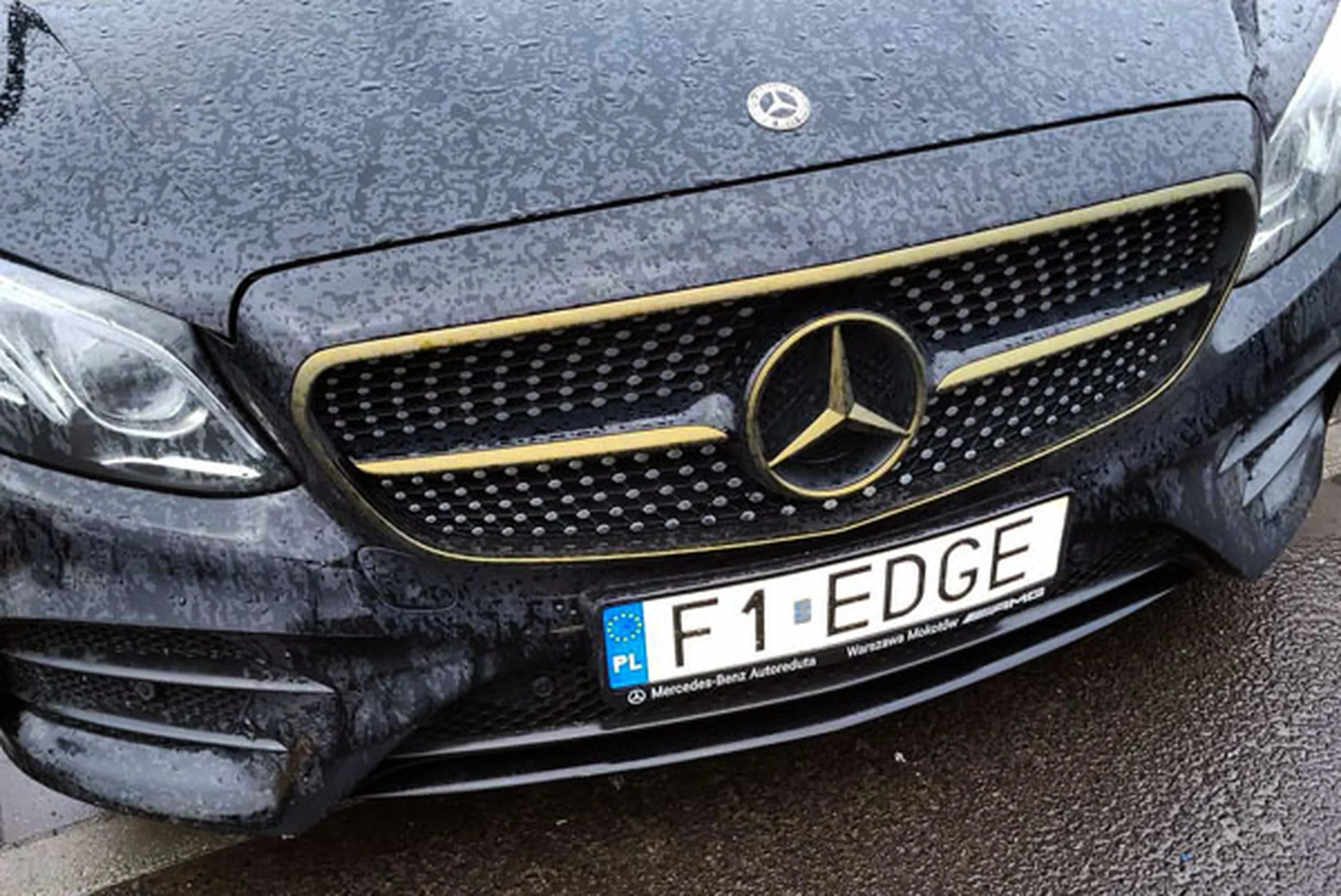 Fajny numer, blacha F1 EDGE