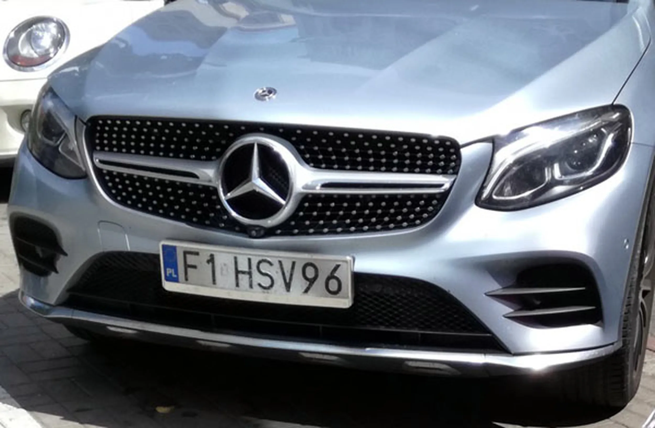 Fajny numer, blacha F1 HSV96