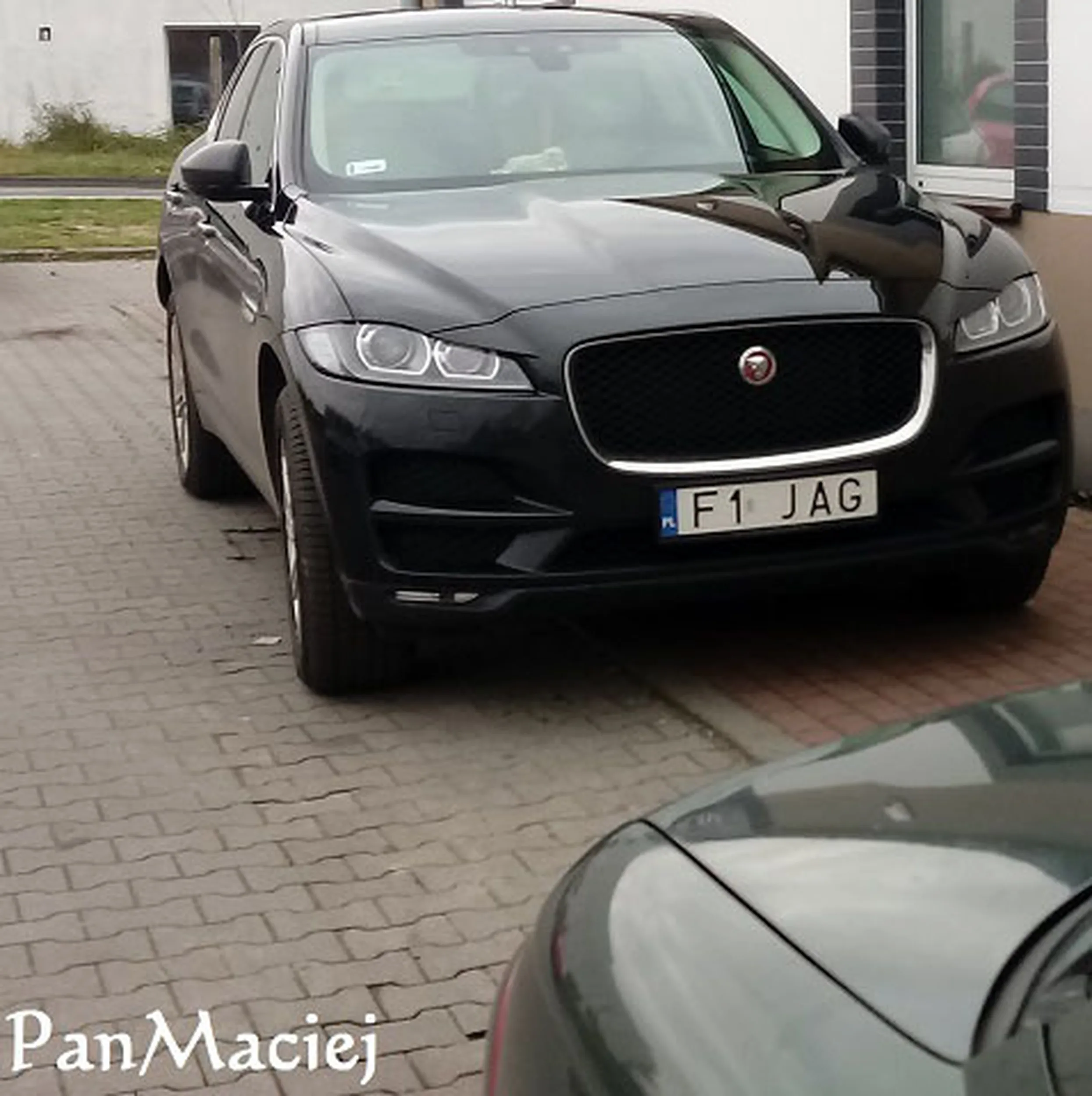 Fajny numer, blacha F1 JAG