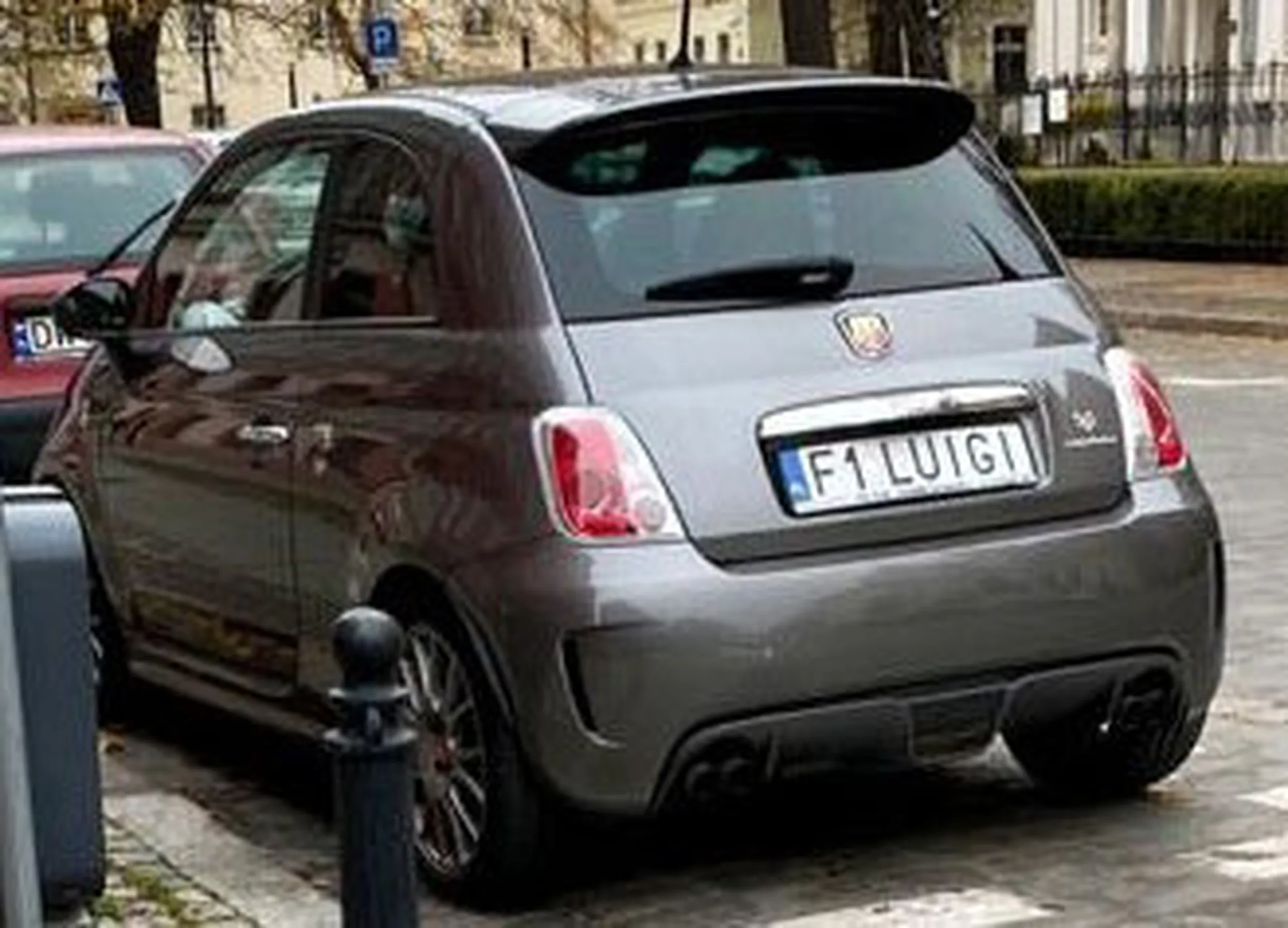 Fajny numer, blacha F1 LUIGI