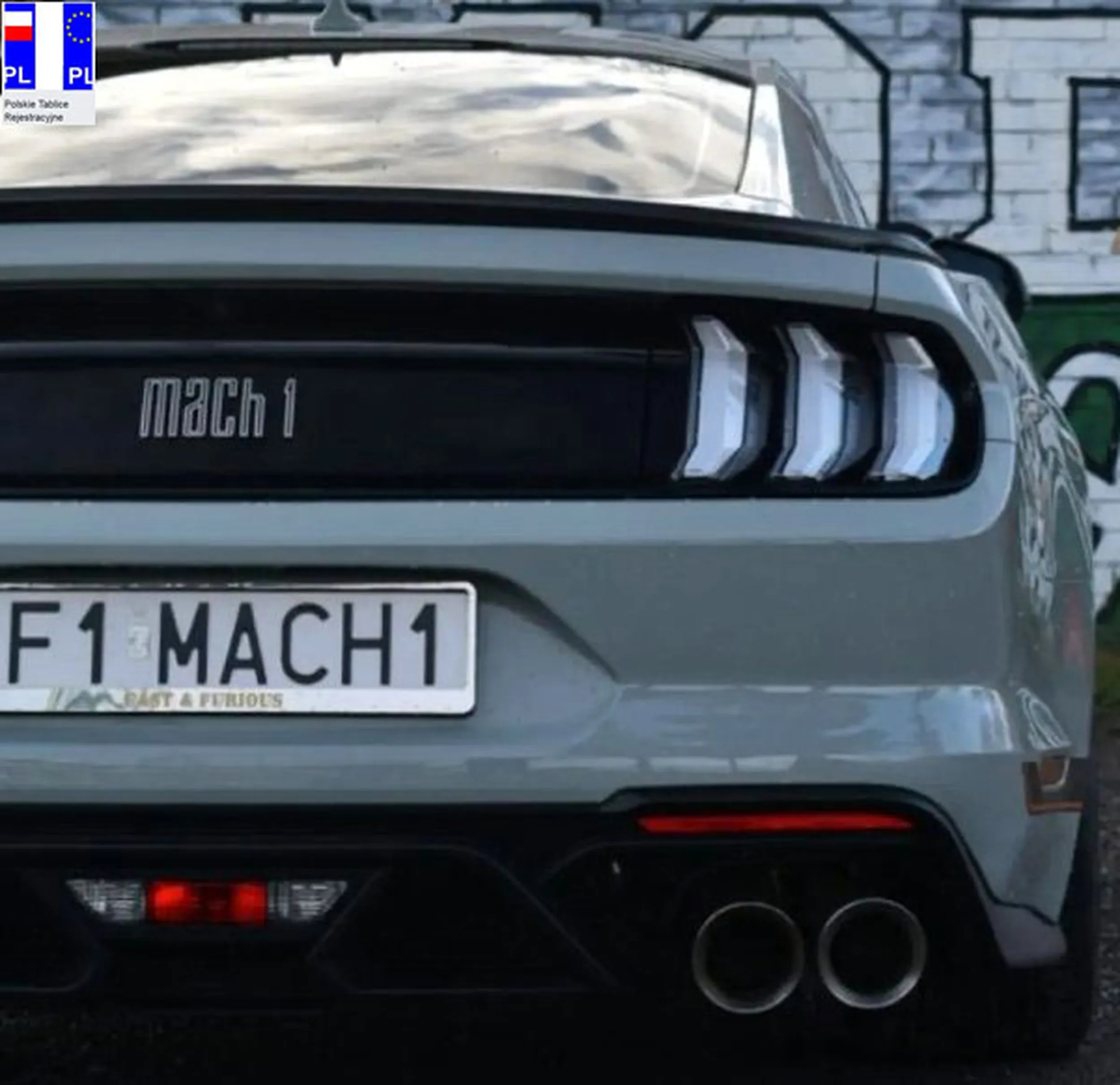 Fajny numer, blacha F1 MACH1