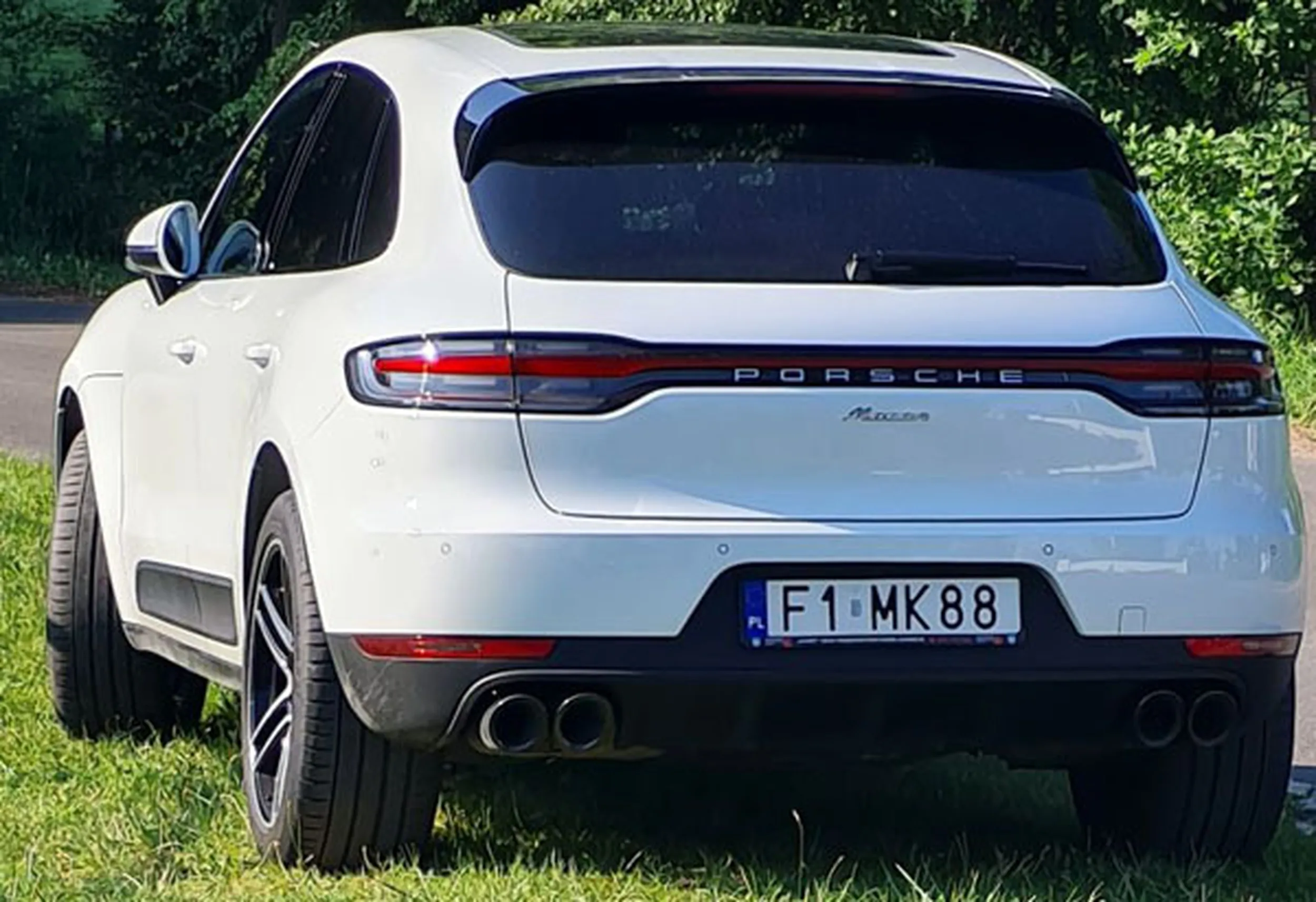 Fajny numer, blacha F1 MK88