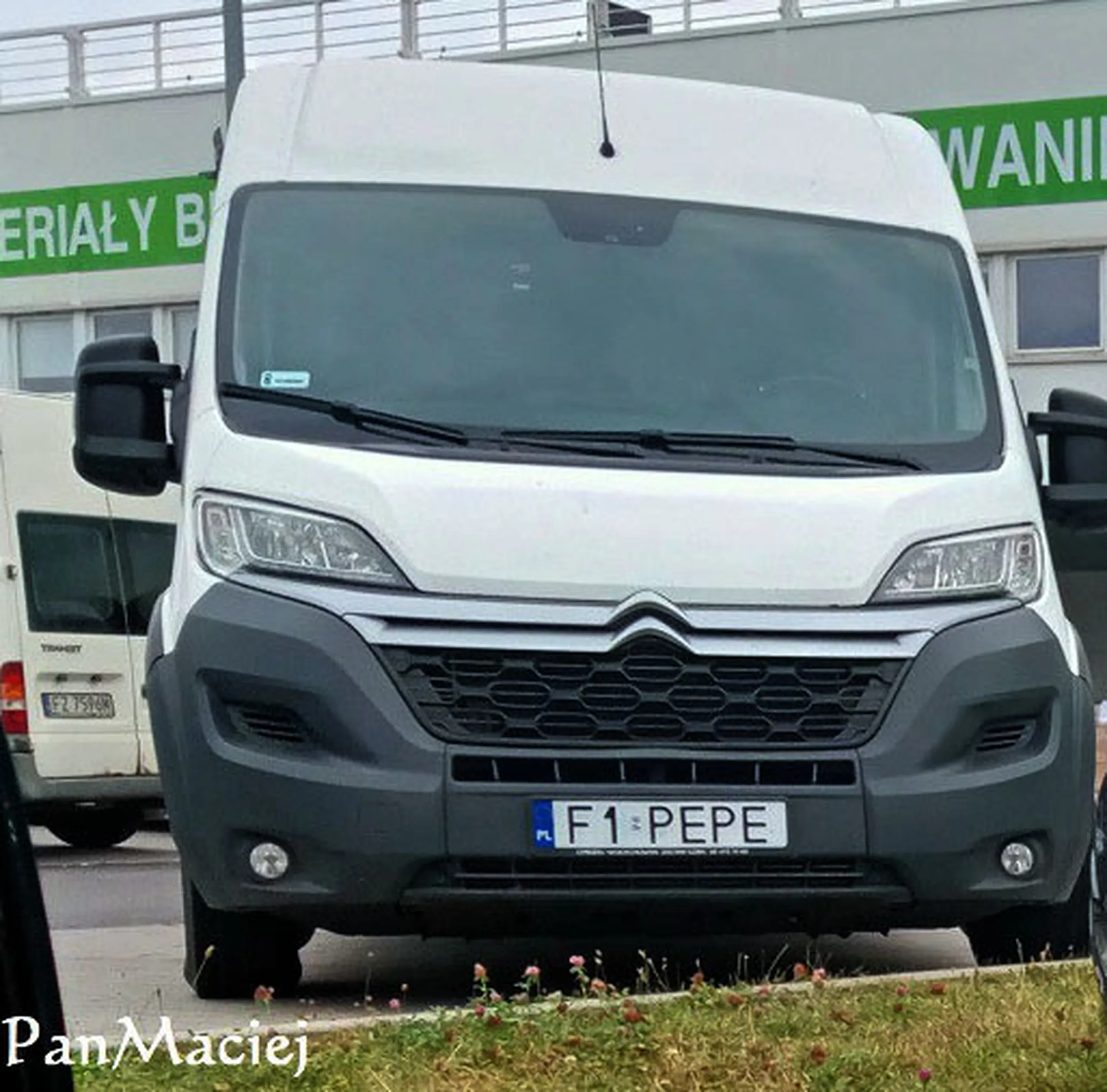 Fajny numer, blacha F1 PEPE