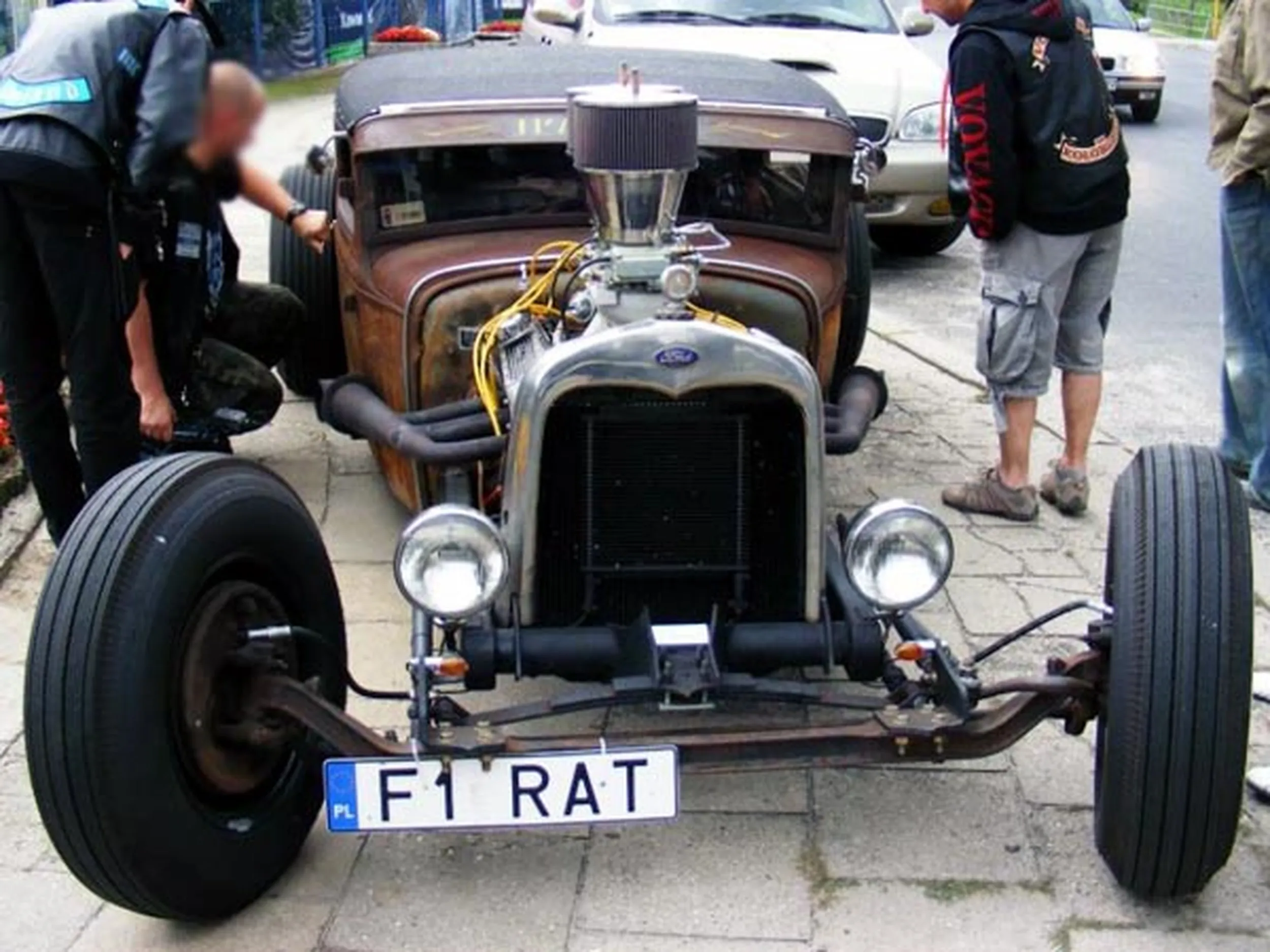 Fajny numer, blacha F1 RAT