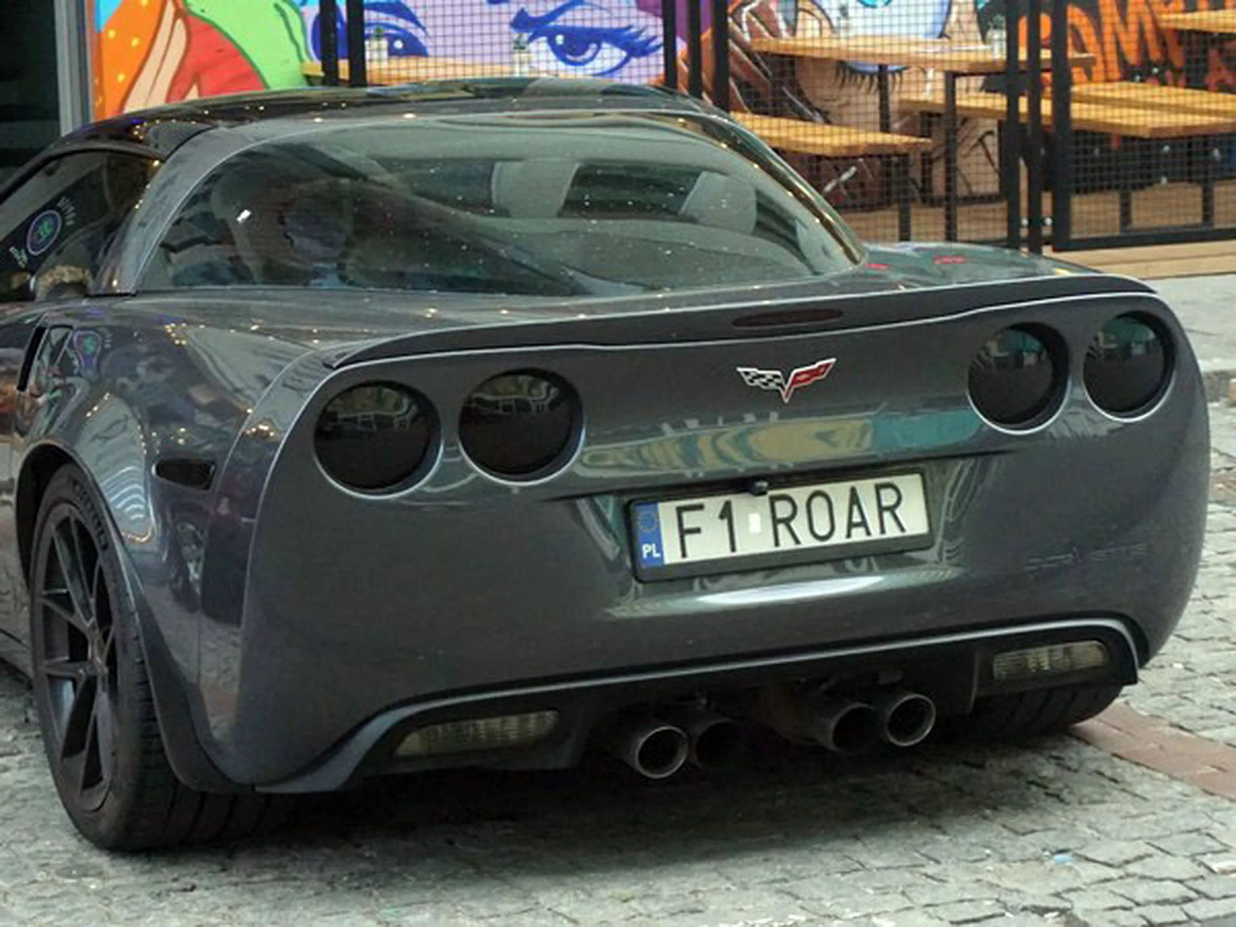 Fajny numer, blacha F1 ROAR