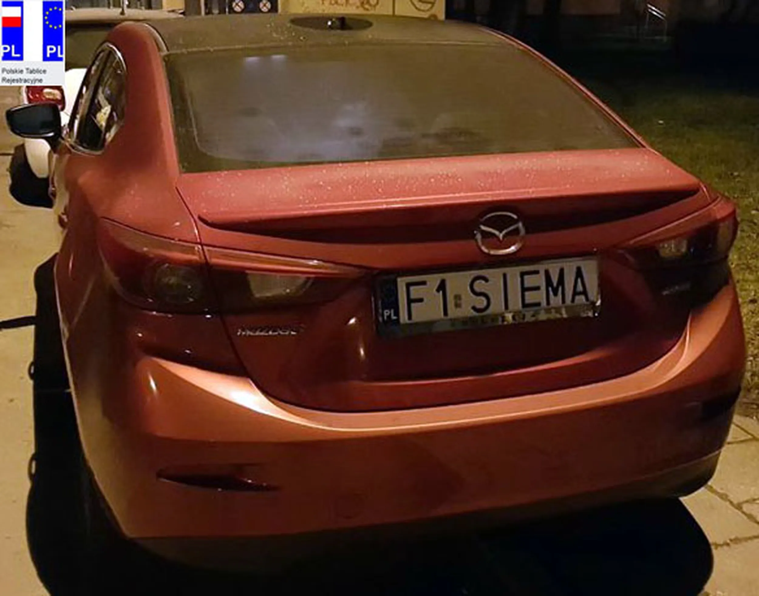 Fajny numer, blacha F1 SIEMA