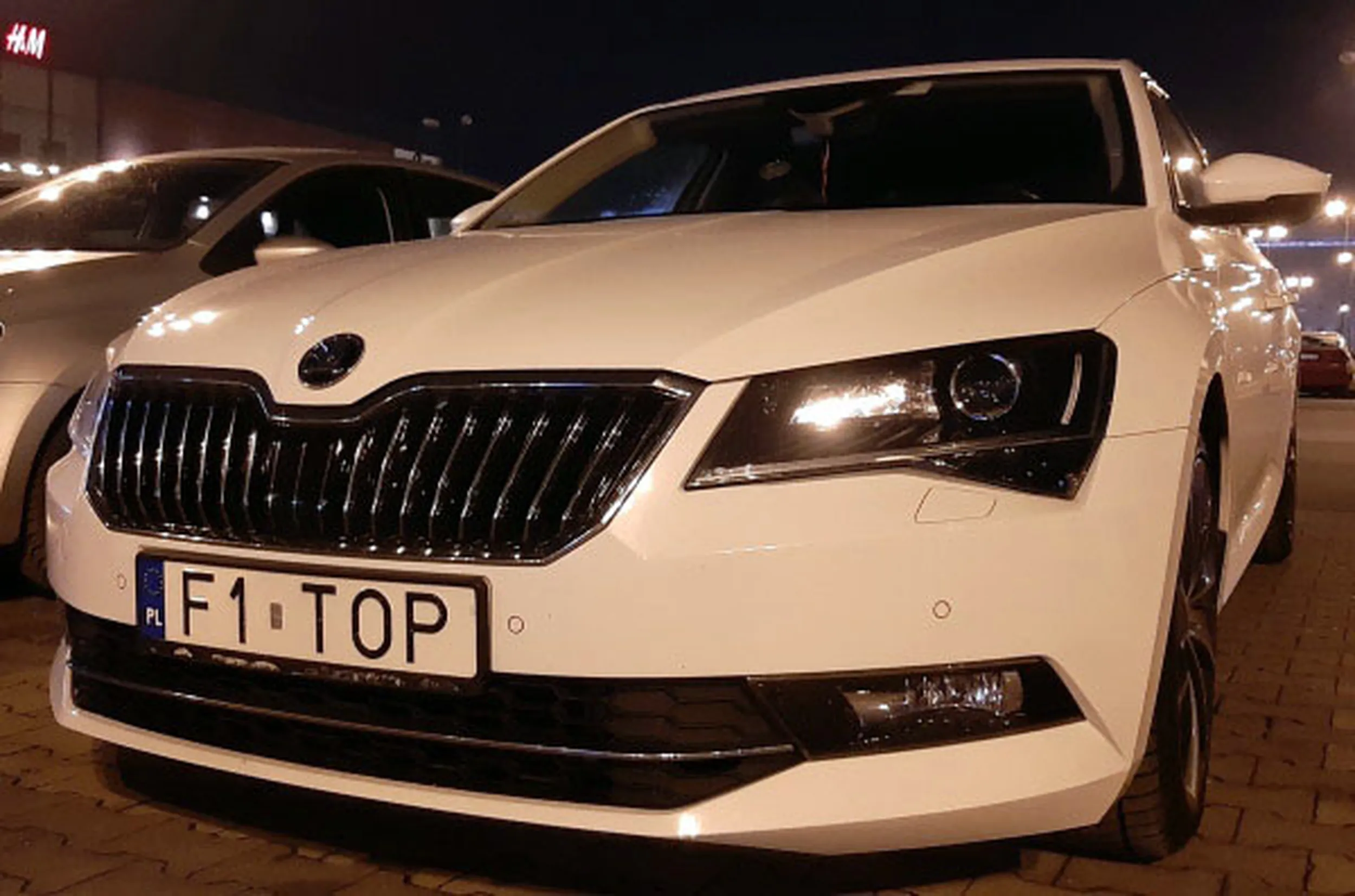 Fajny numer, blacha F1 TOP