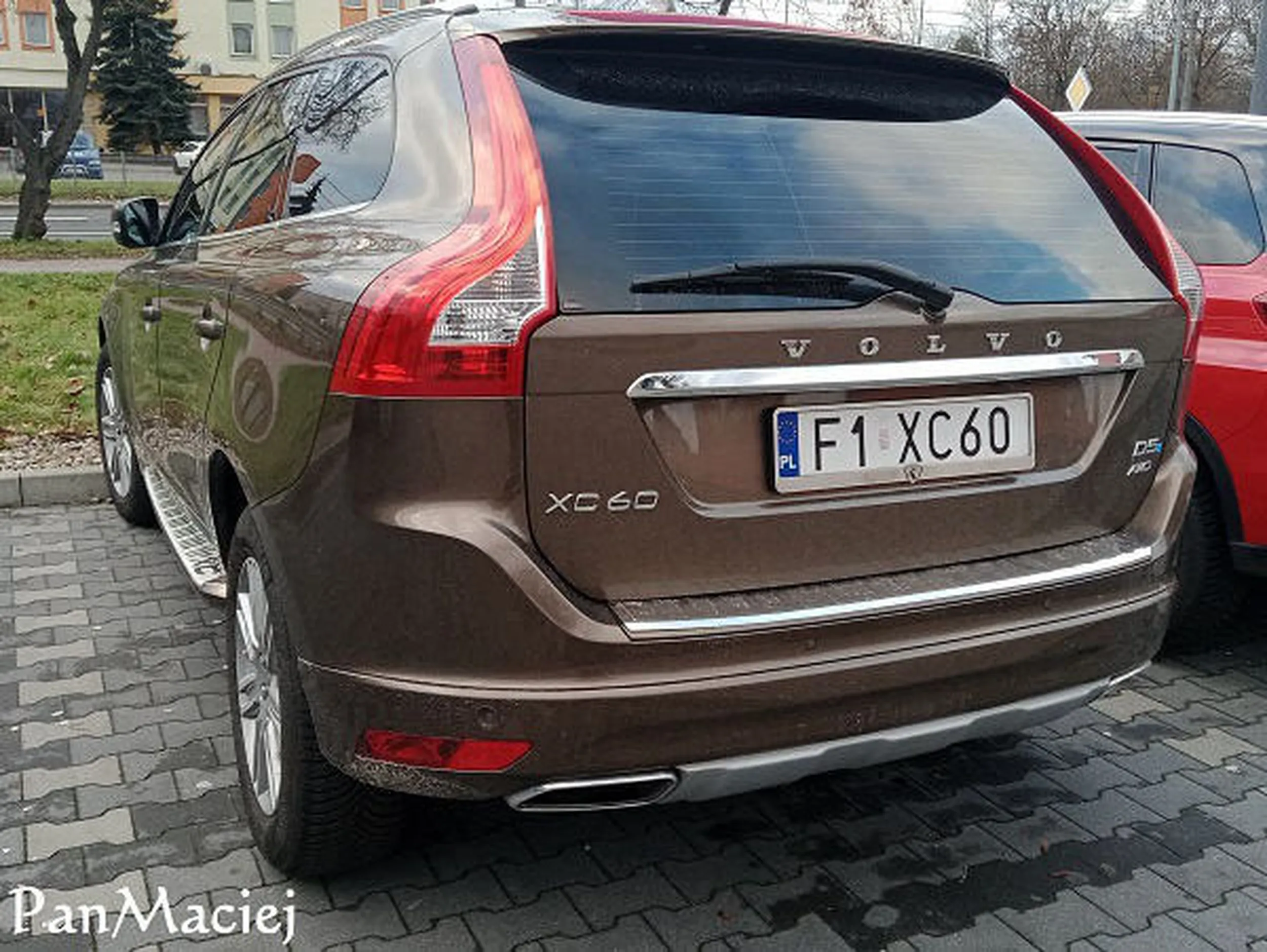 Fajny numer, blacha F1 XC60